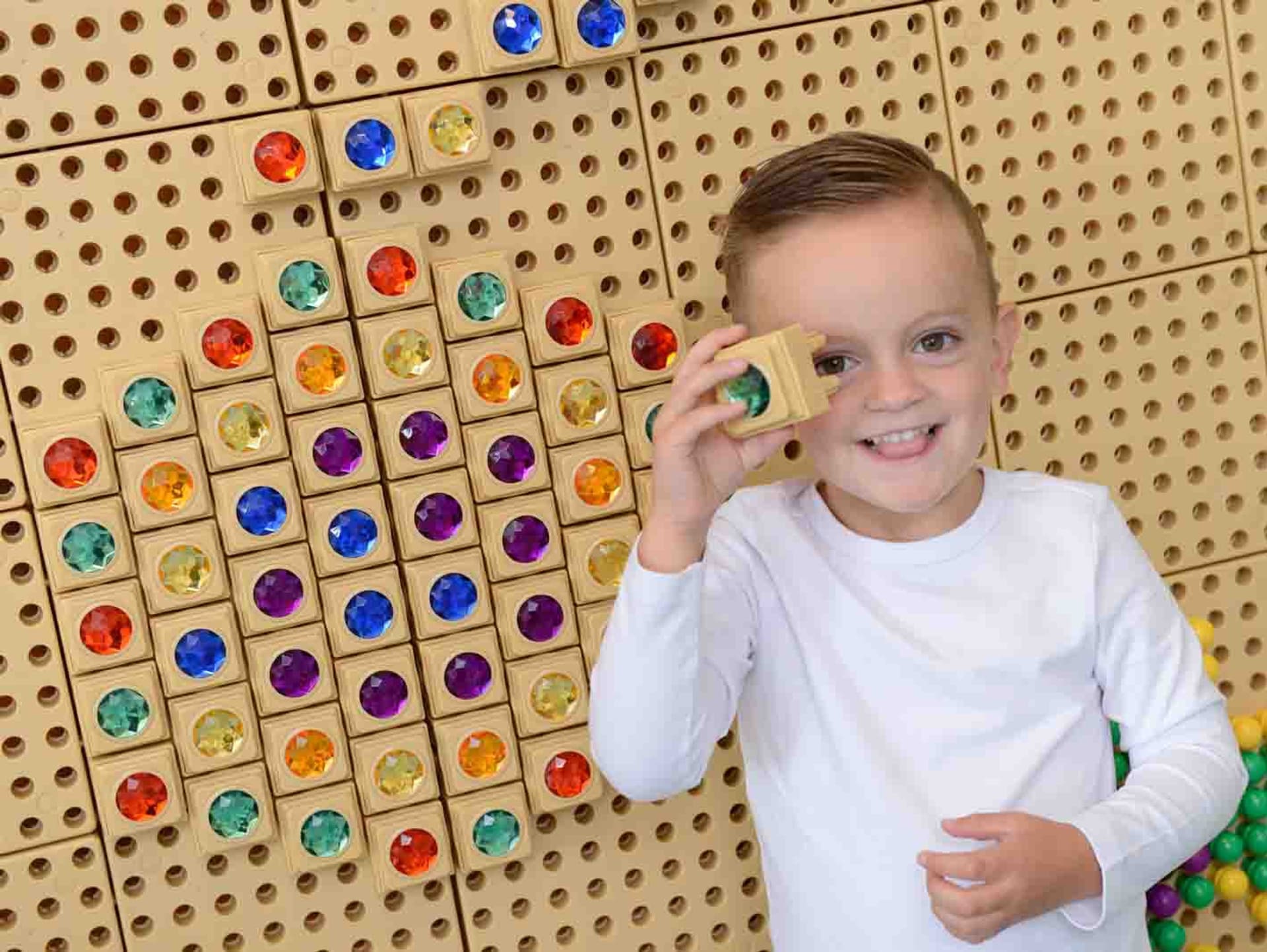 

Akrylowe Kolorowe Diamenciki Do Tablicy Naukowej STEM Masterkidz 72 Sztuki