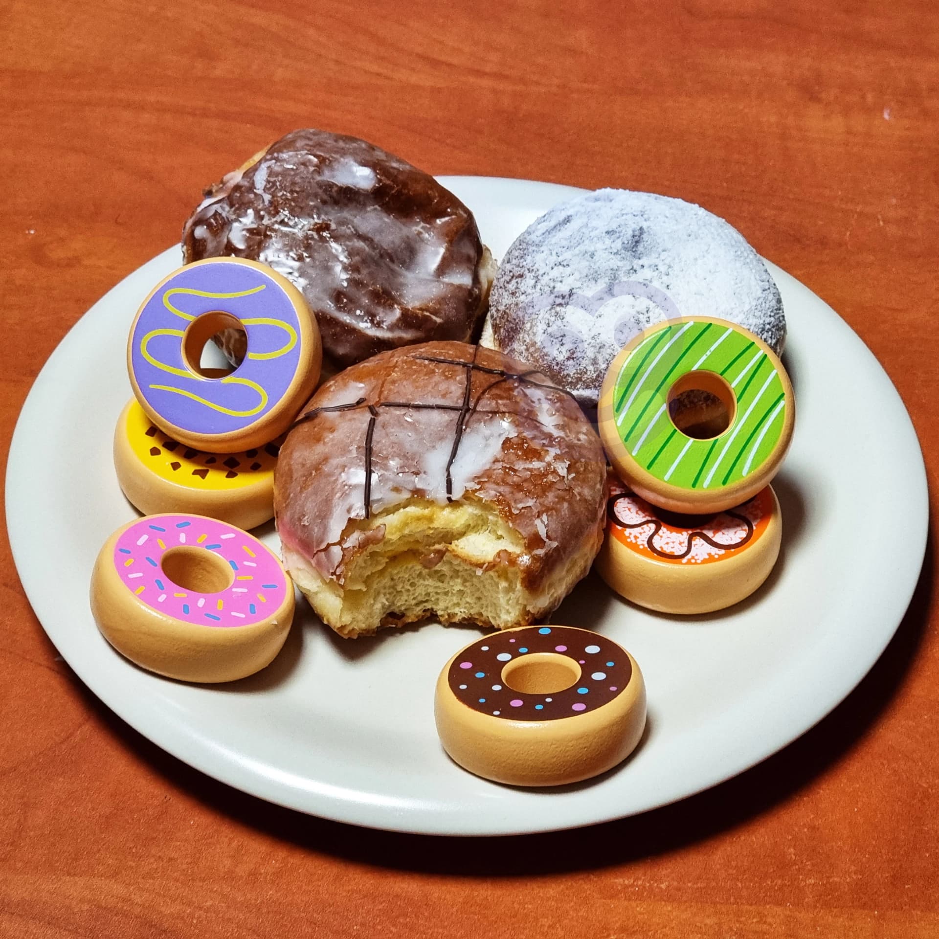 

Viga Drewniane Pączki Donaty 6 szt