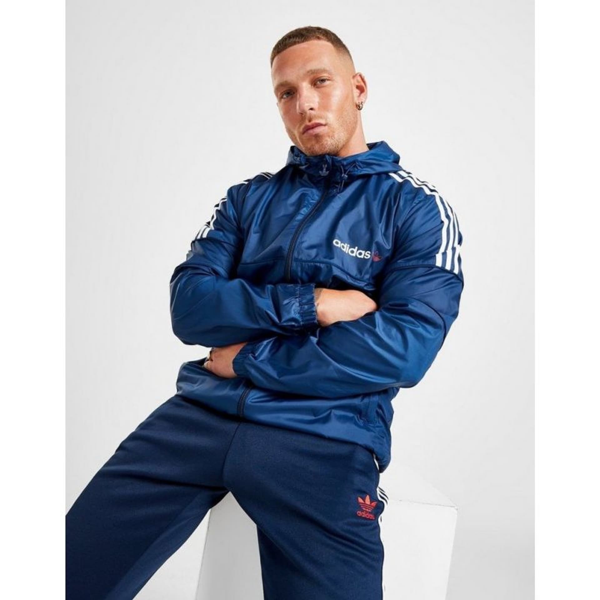 

Kurtka adidas Originals Itasca20 wb M (kolor Granatowy, rozmiar M)