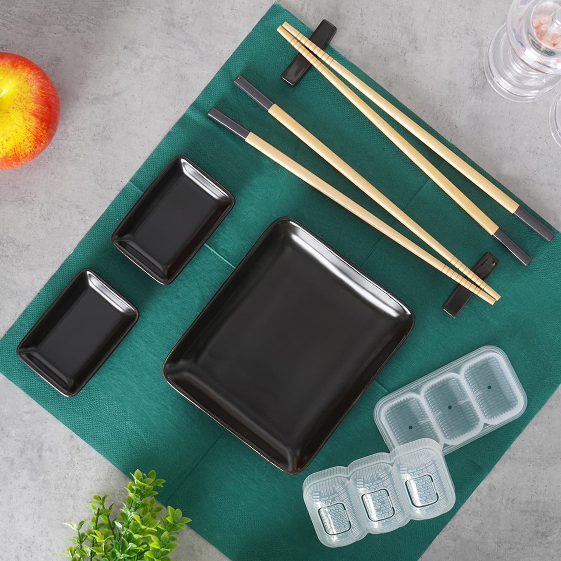 

ZESTAW DO SERWOWANIA SUSHI dla 2 osób 259399