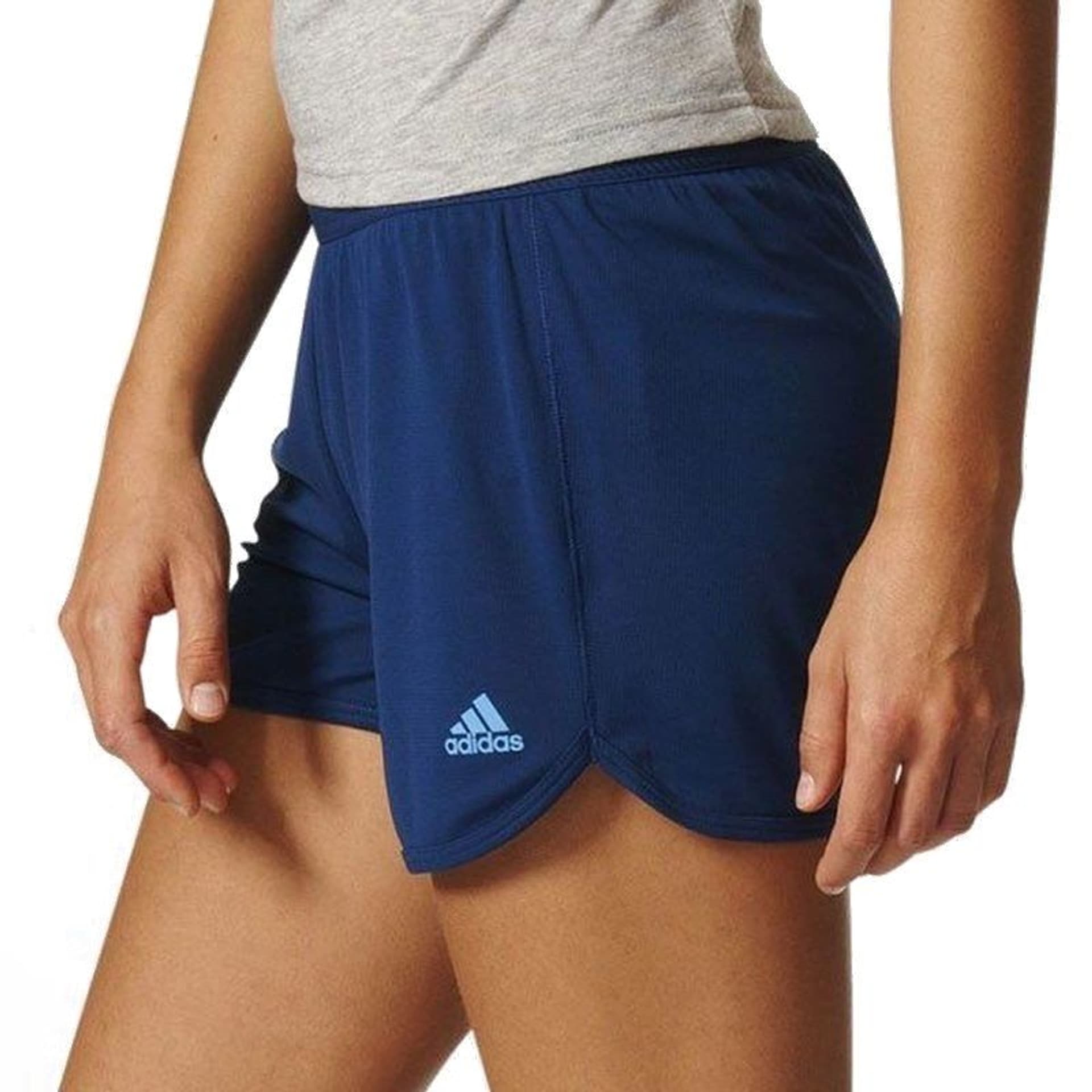 

Spodenki adidas Climachill Corechill Short W (kolor Niebieski, rozmiar M)