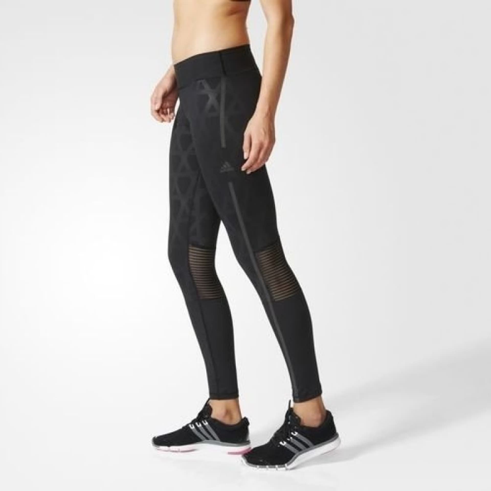 

Spodnie adidas Climalite Wo Seas W (rozmiar L)