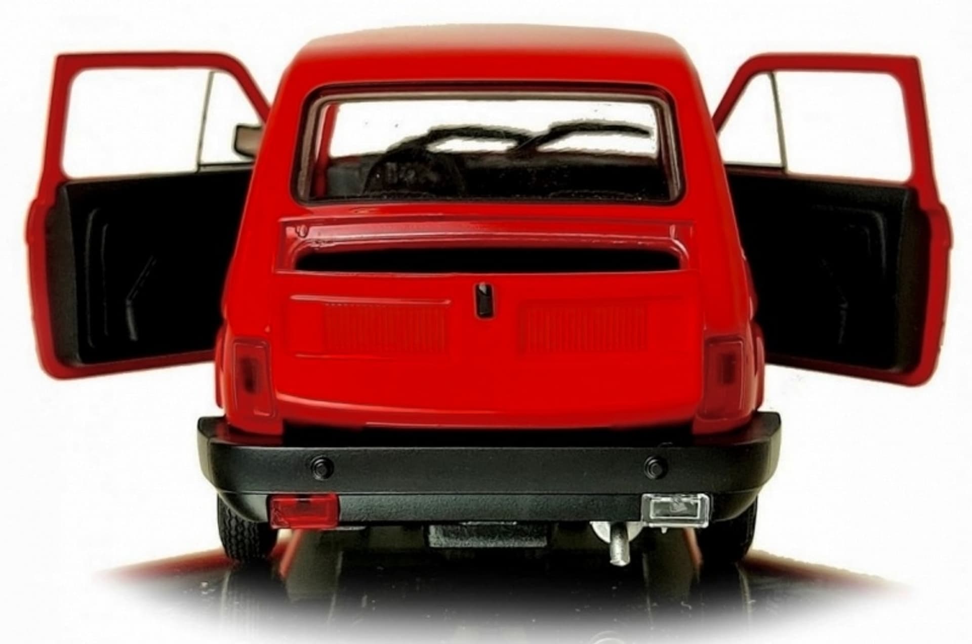 

WELLY MALUCH FIAT 126P 1:21 SAMOCHÓD KOLEKCJONERSKI bordowy