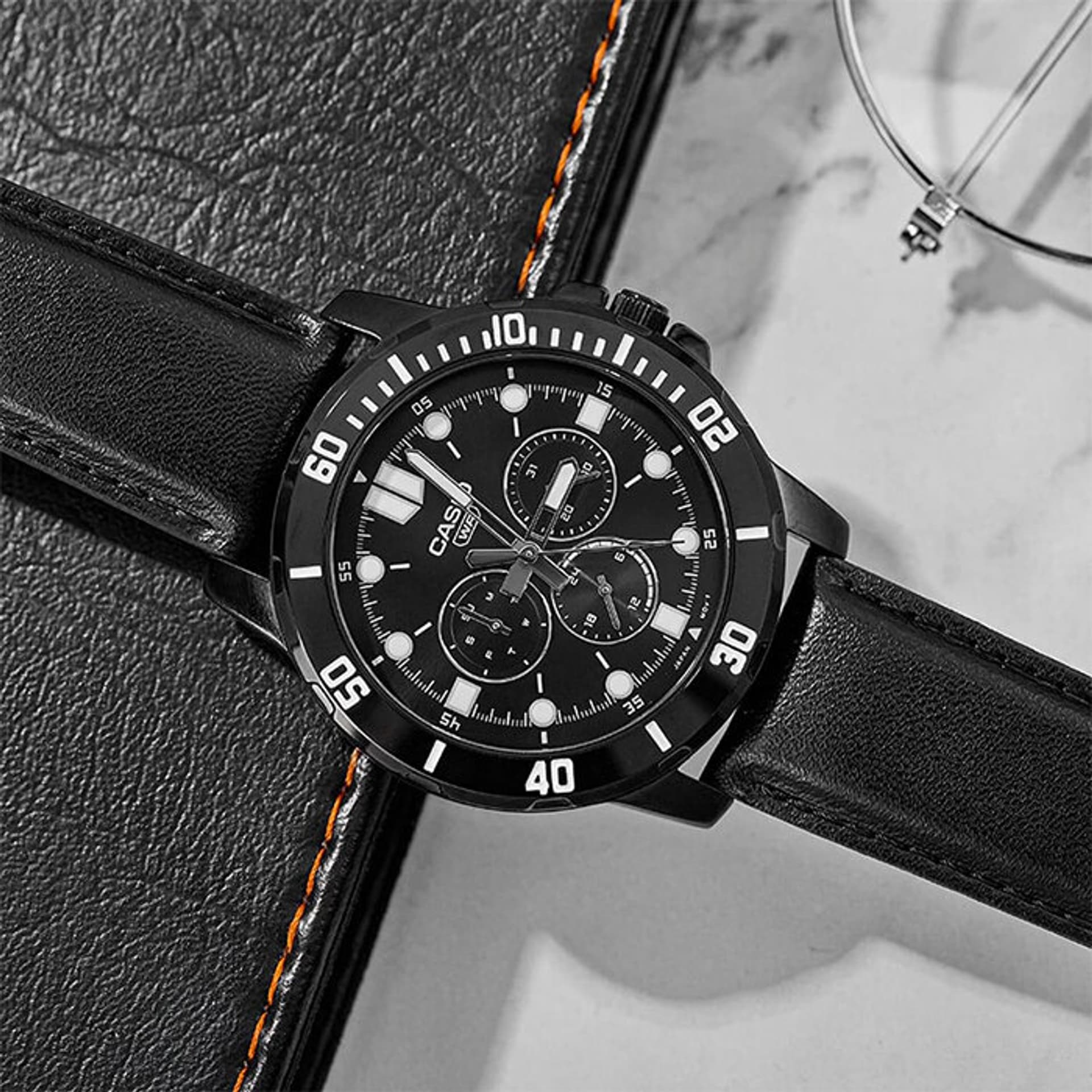 

ZEGAREK MĘSKI CASIO MTP-VD300BL-1E + BOX