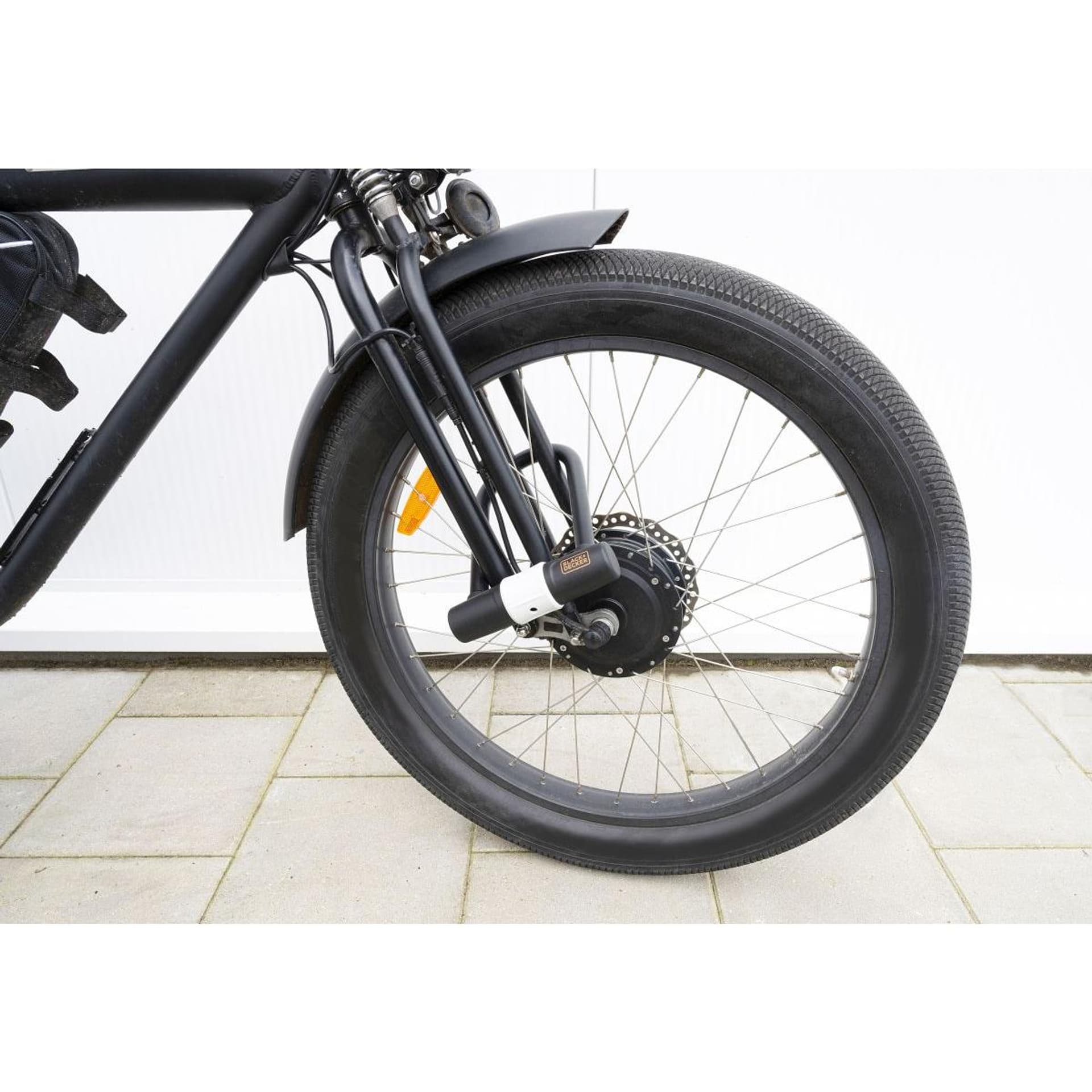 

ZAPIĘCIĘCIE ROWEROWE U-LOCK 140X250mm BLACK & DECKER