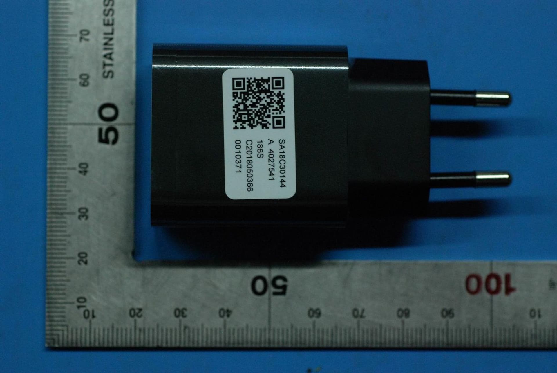 

Lenovo AC Adapter (5,2V 2A)