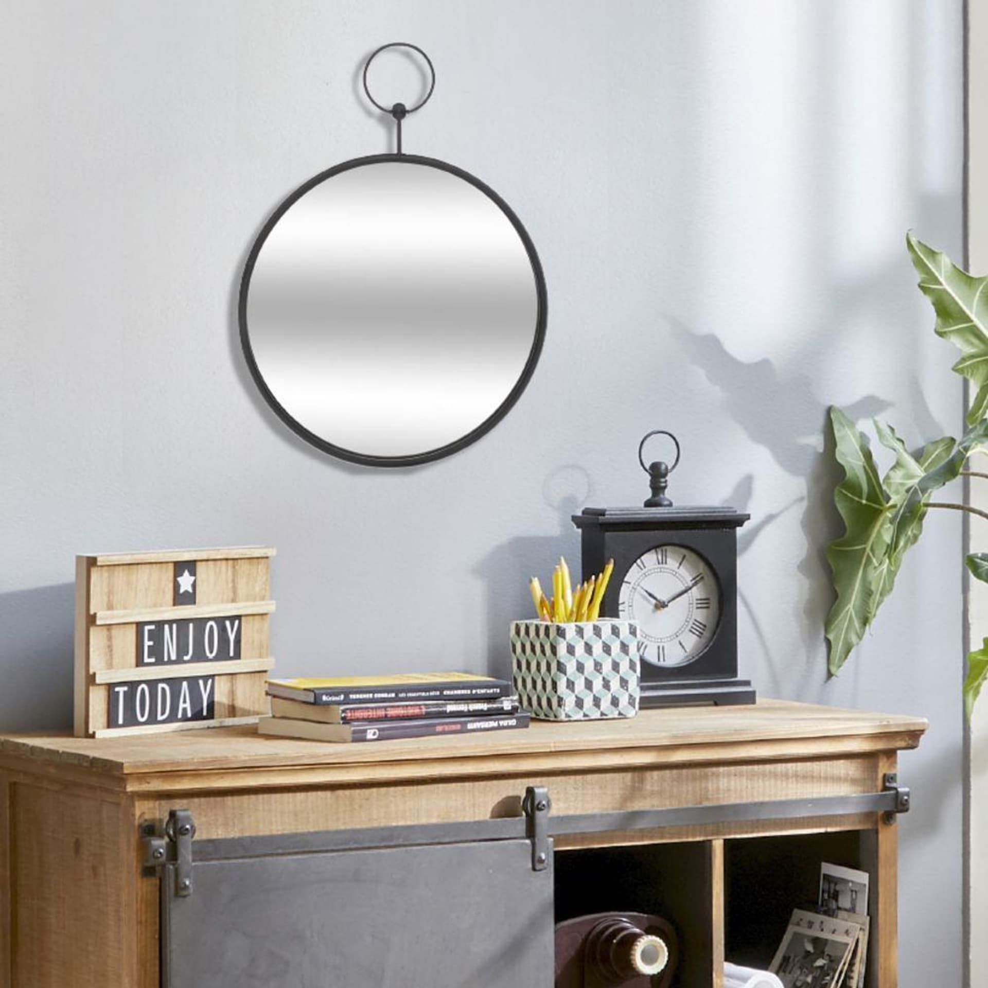 

Okrągłe lustro ścienne 30 cm