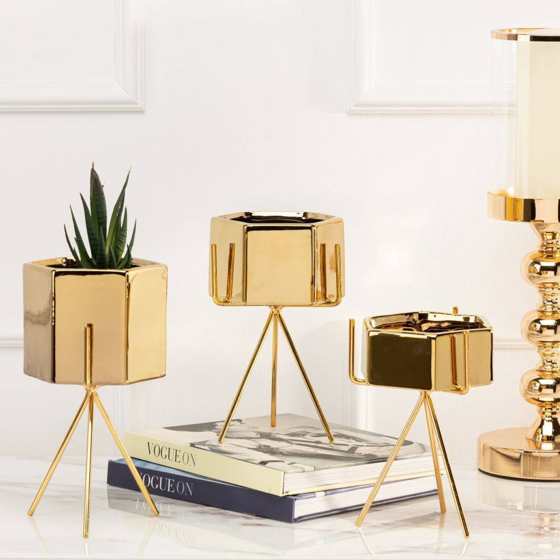 

Doniczka Sashi Gold 18,5 cm