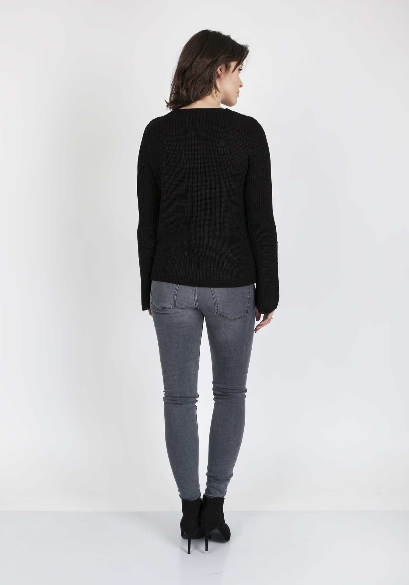 

Sweter Kylie SWE 117 Czarny (Rozmiar S)
