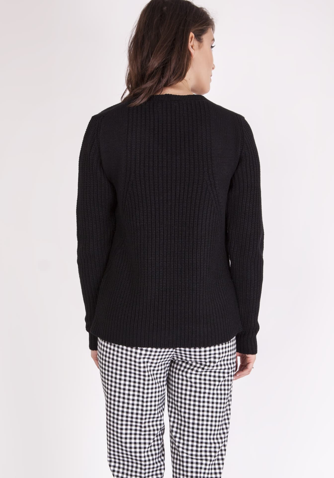 

Sweter Victoria SWE 123 Czarny (Rozmiar L)