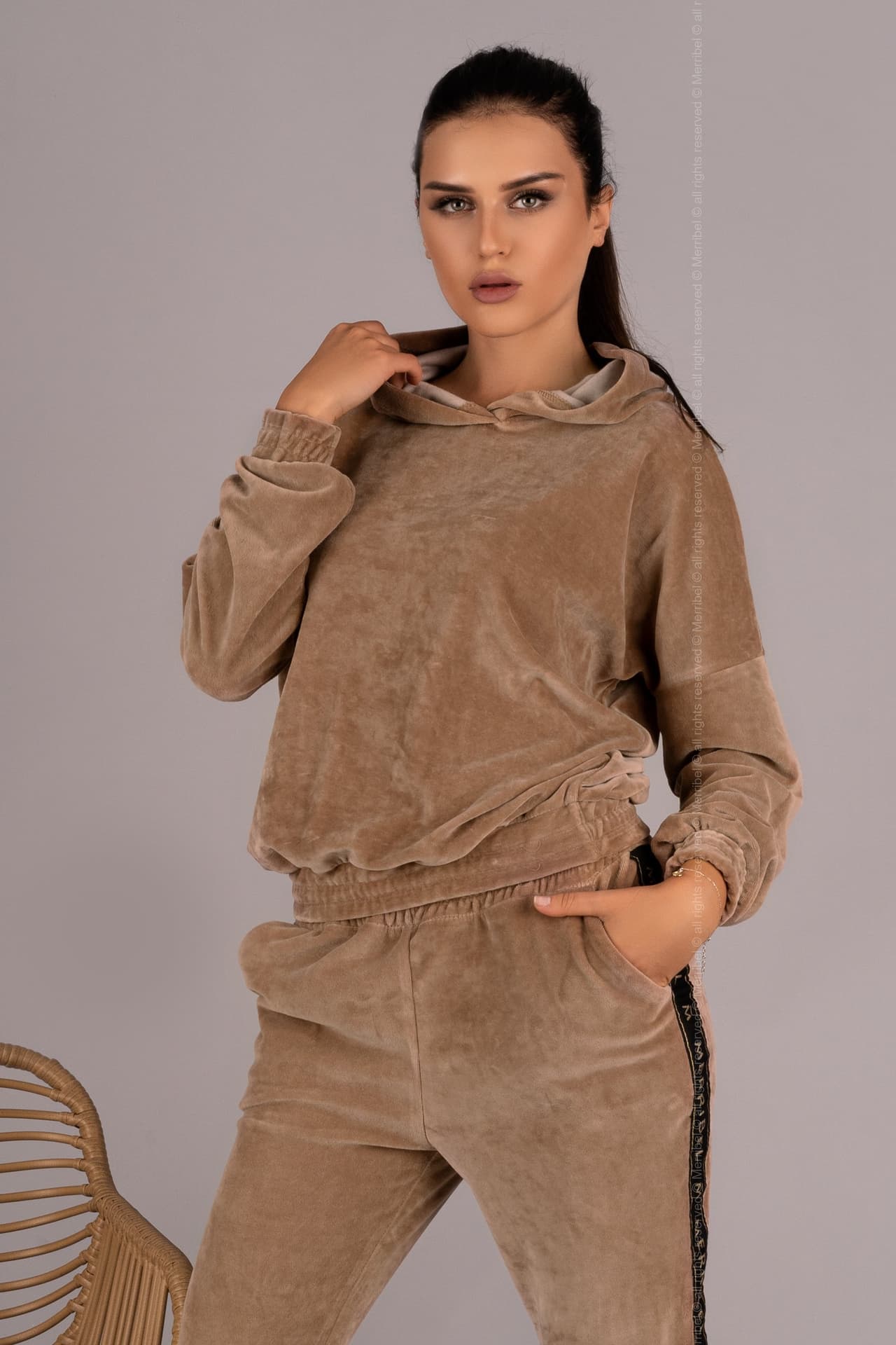 

Komplet Provocateur Me Camel Welur (Rozmiar M)