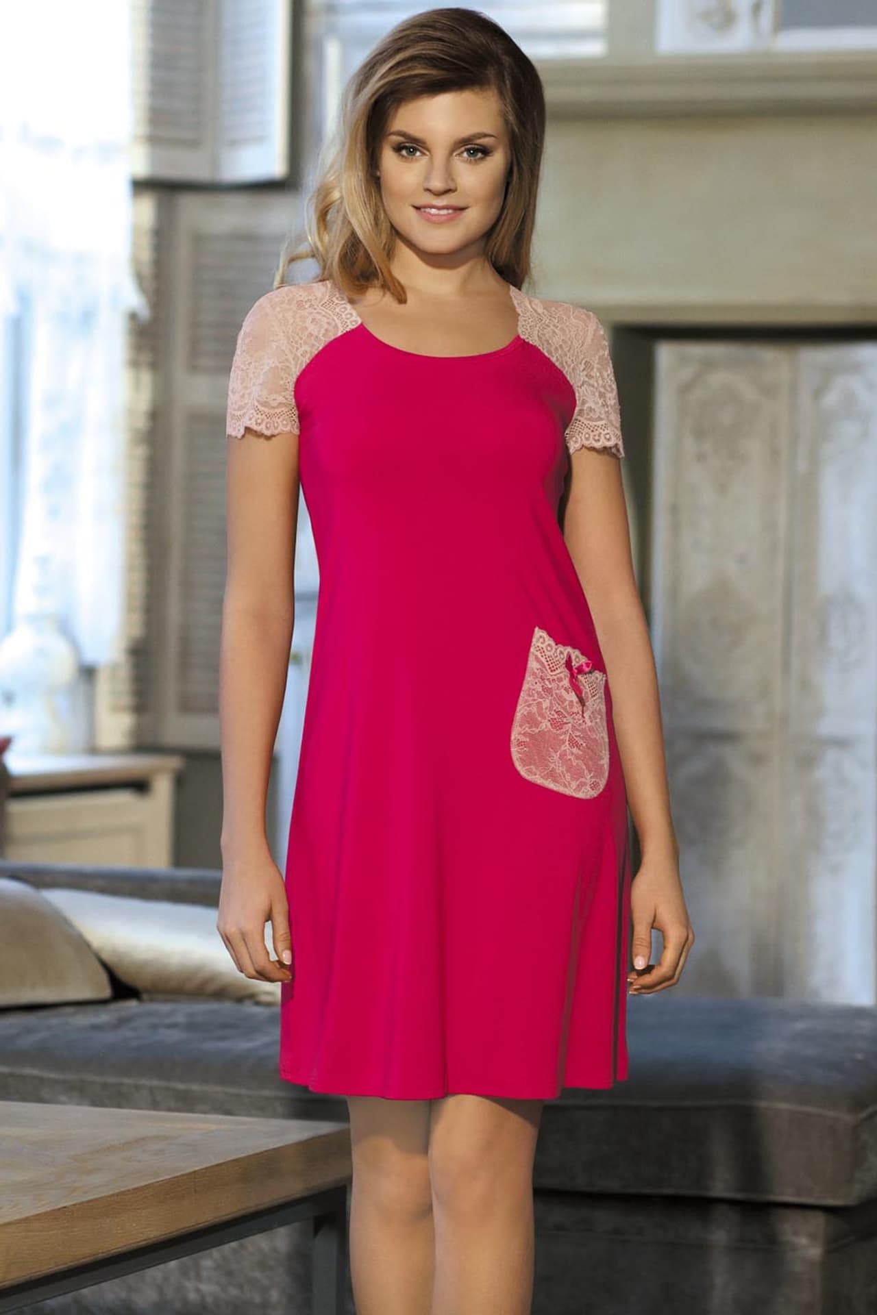 

Koszulka Linet Jasny rubin (Rozmiar S)