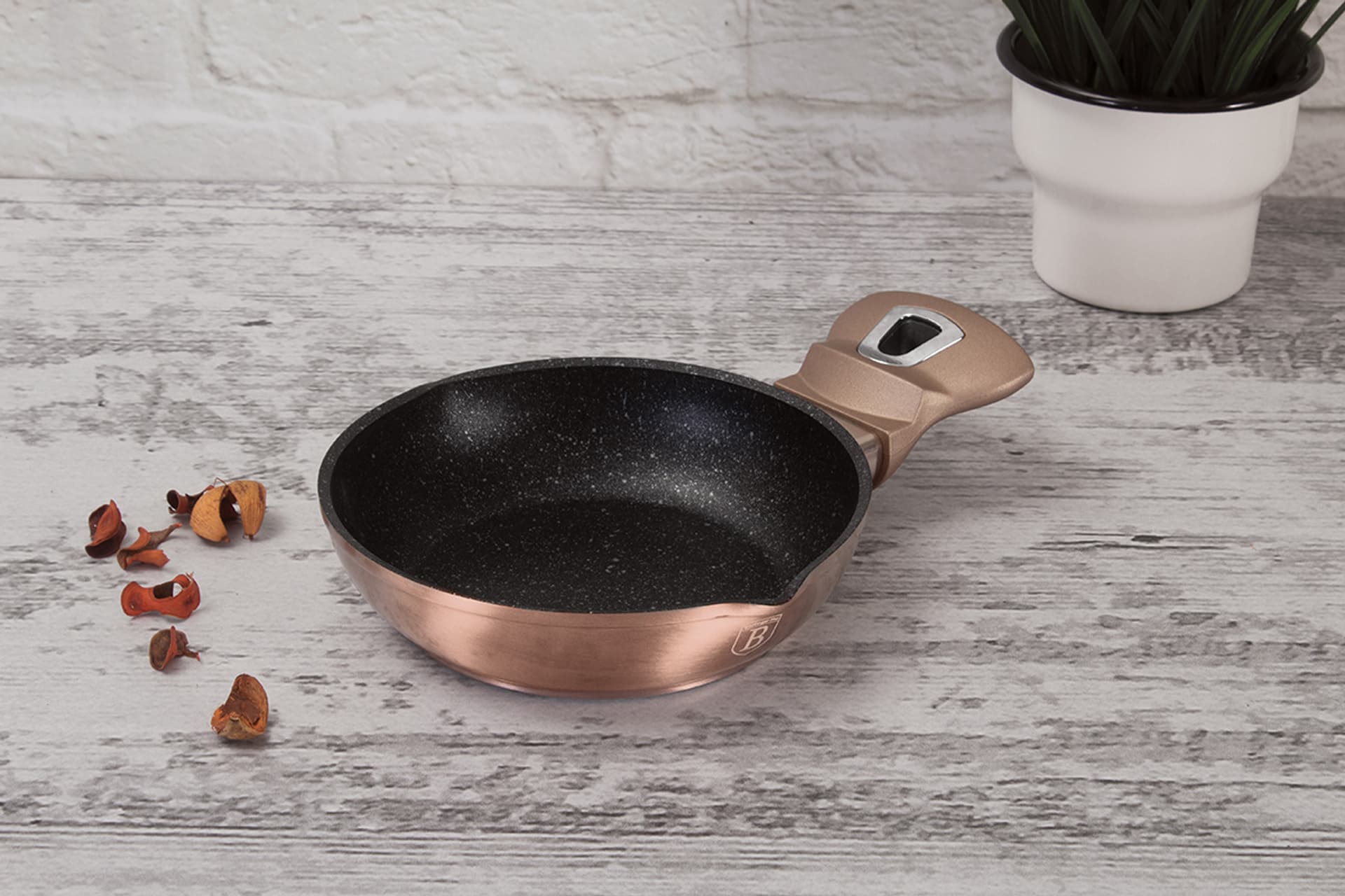 

MINI PATELNIA GRANITOWA 16cm BERLINGER HAUS BH-6133