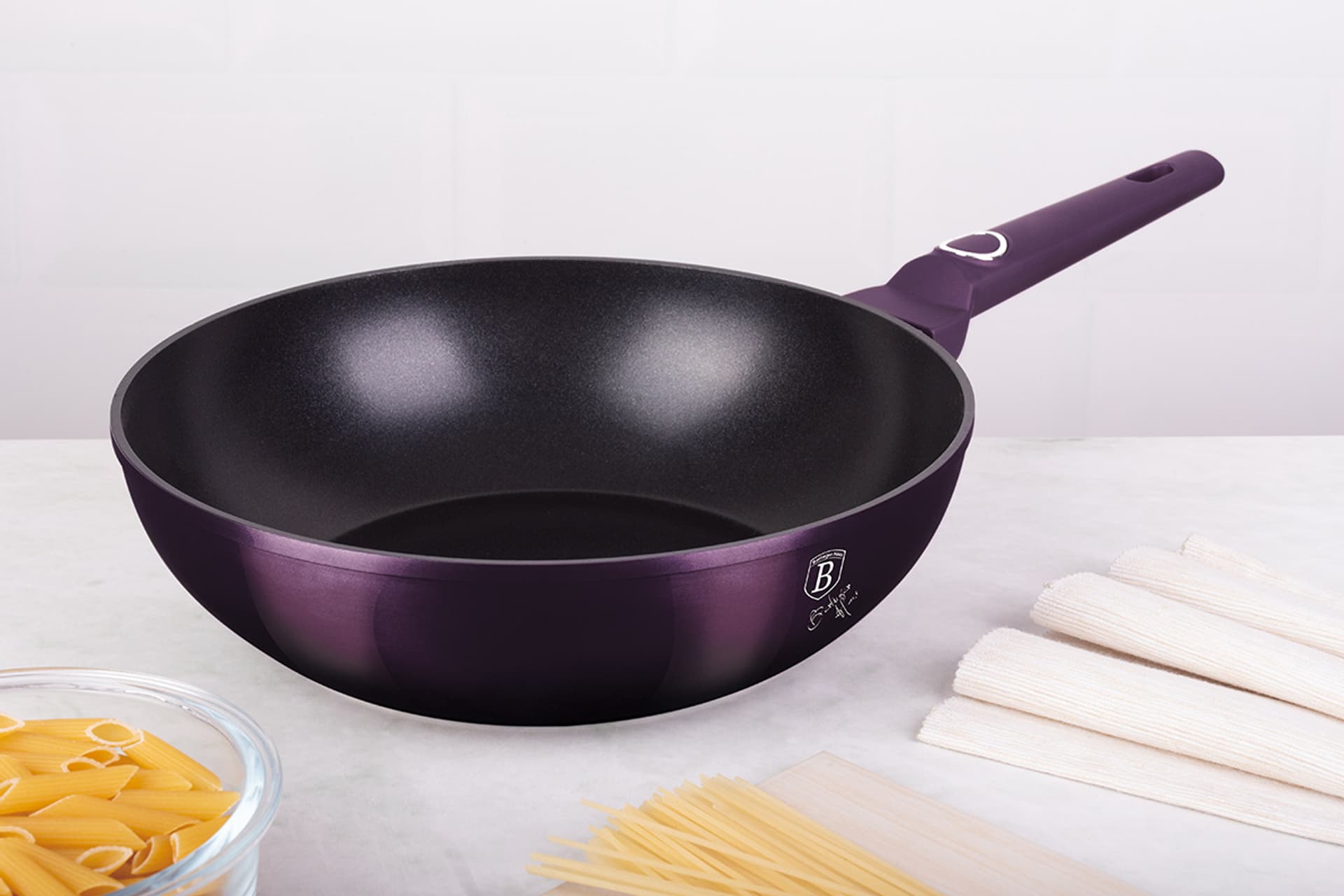 

WOK TYTANOWY BERLINGER HAUS 28cm BH-6633 PURPLE