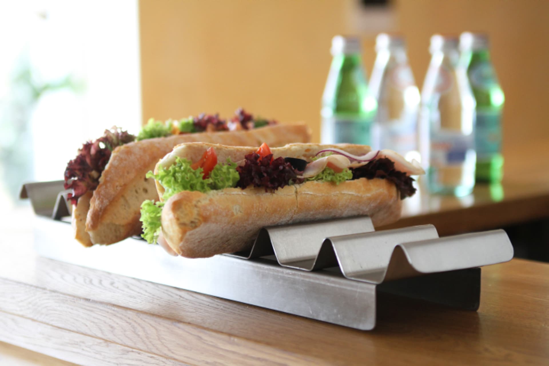 

Stojak ekspozytor stalowy do kanapek i Hot Dogów - Hendi 429419