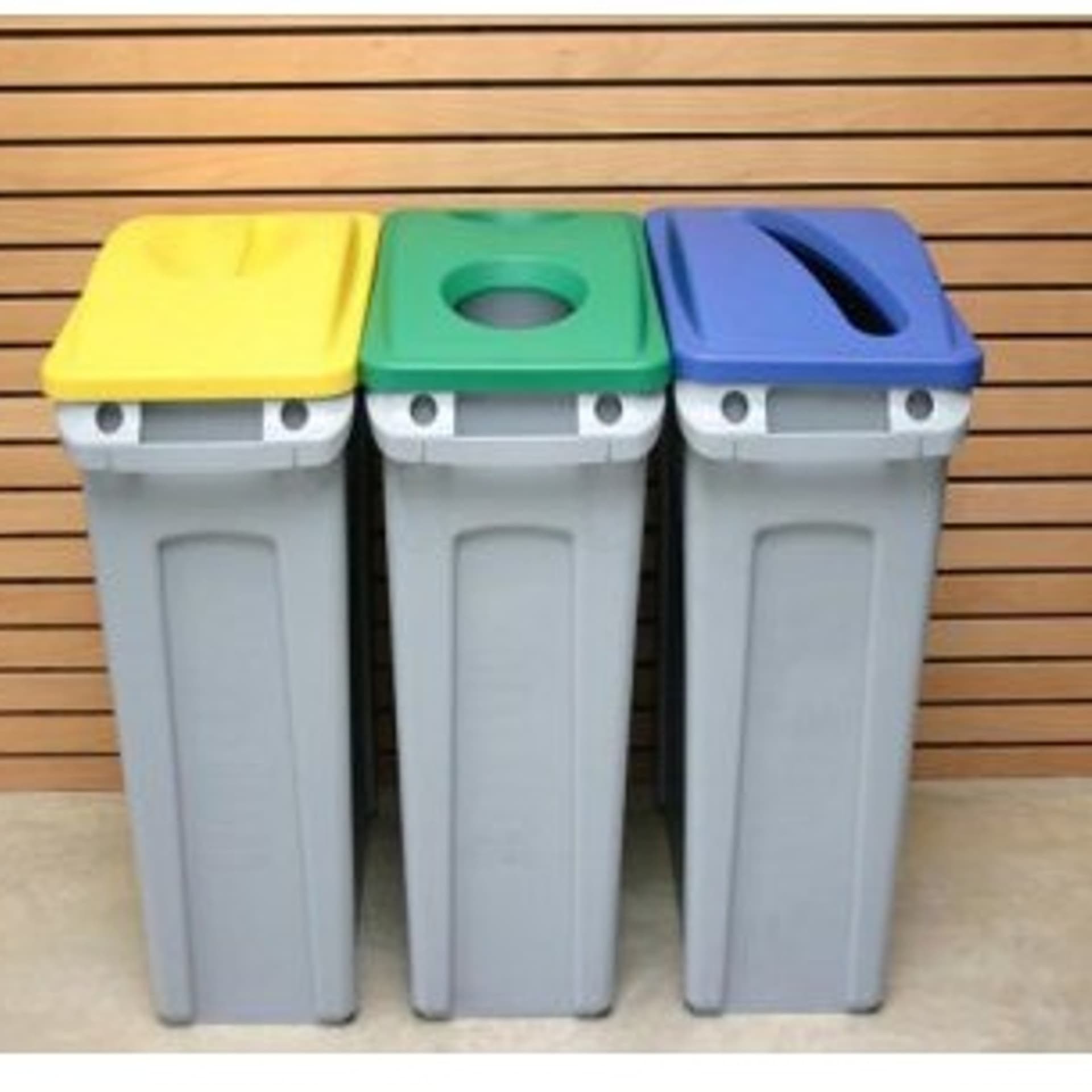 

Pokrywa do pojemnika Rubbermaid SLIM JIM brązowa