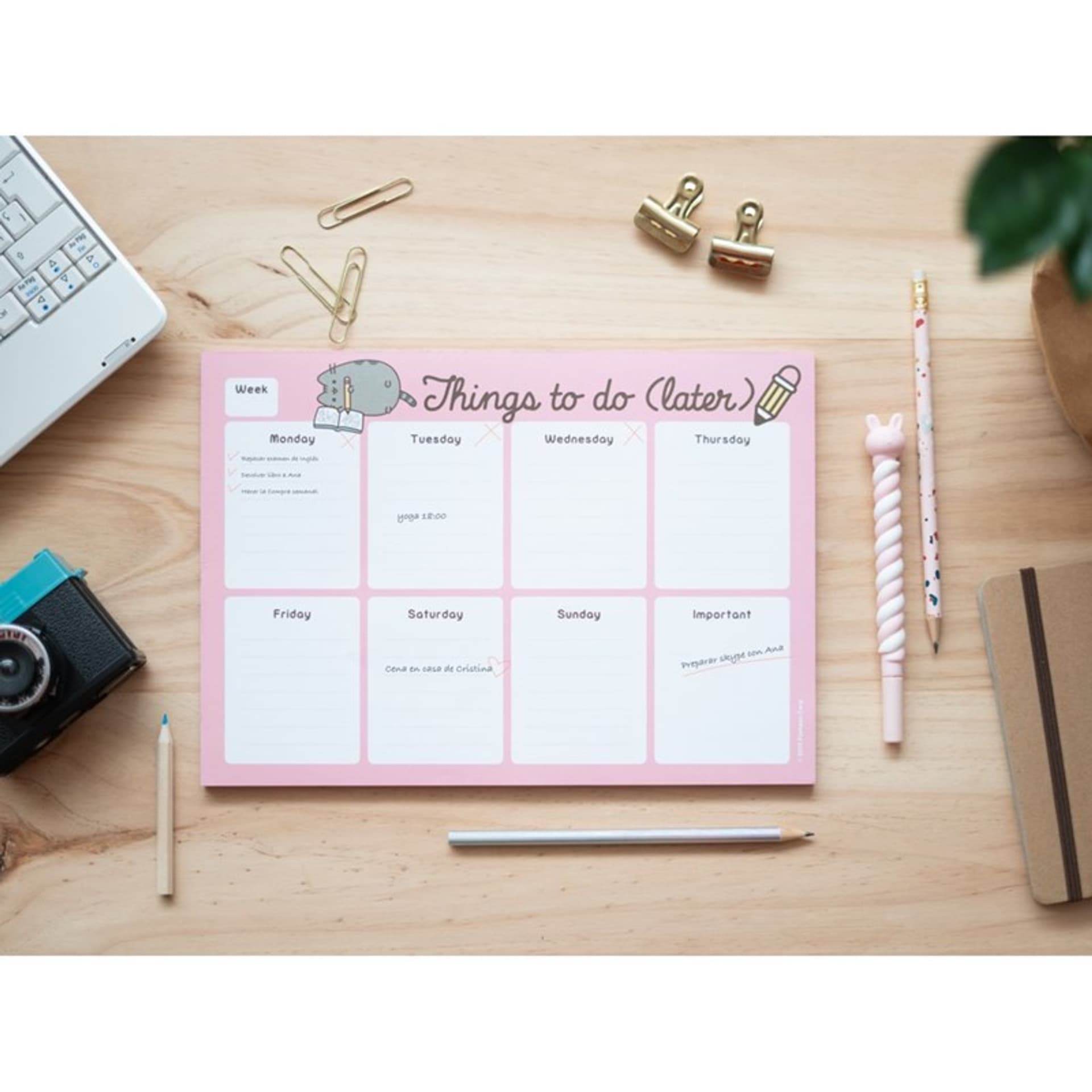 

Pusheen - Planner tygodniowy na biurko z kolekcji Rose 54 kartki