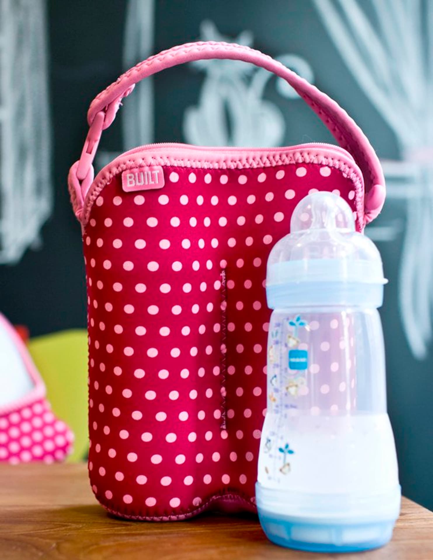 

BUILT Bottle Buddy - Termoopakowanie do butelek podwójne (Baby Pink Mini Dots)