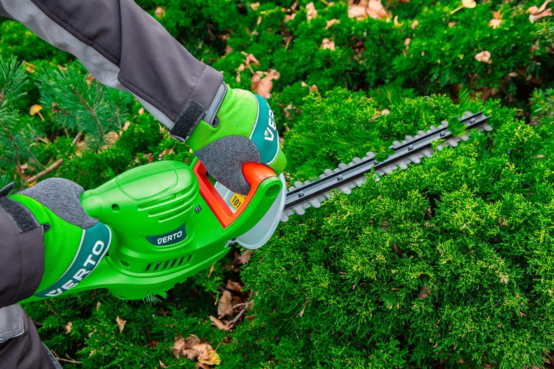 

Nożyce do żywopłotu 600W, szerokość cięcia 450 mm