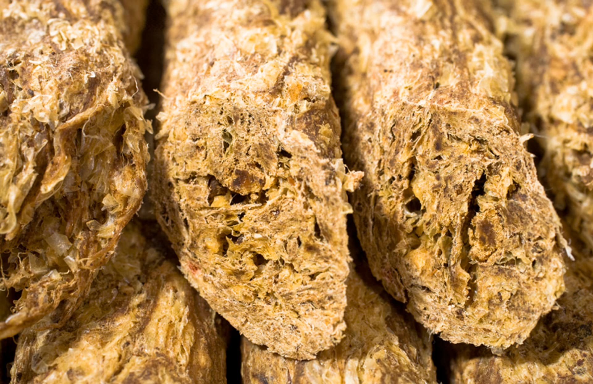 

BOW WOW Kiełbasa MONSTER CRUNCH z glukozaminą i chondroityną XXL 24szt [F352B]