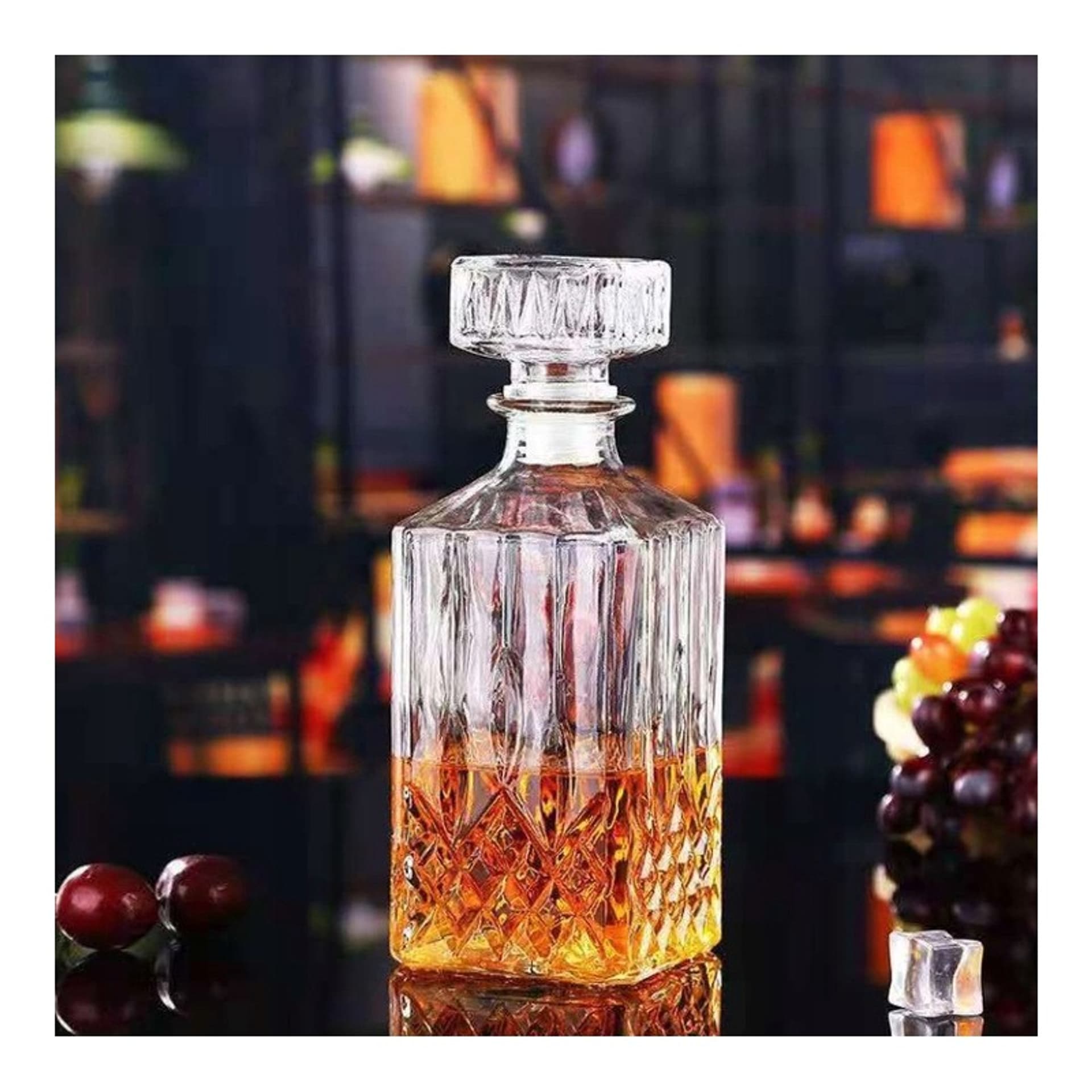 

Szklana karafka na whisky alkohol 950 ml KARR01