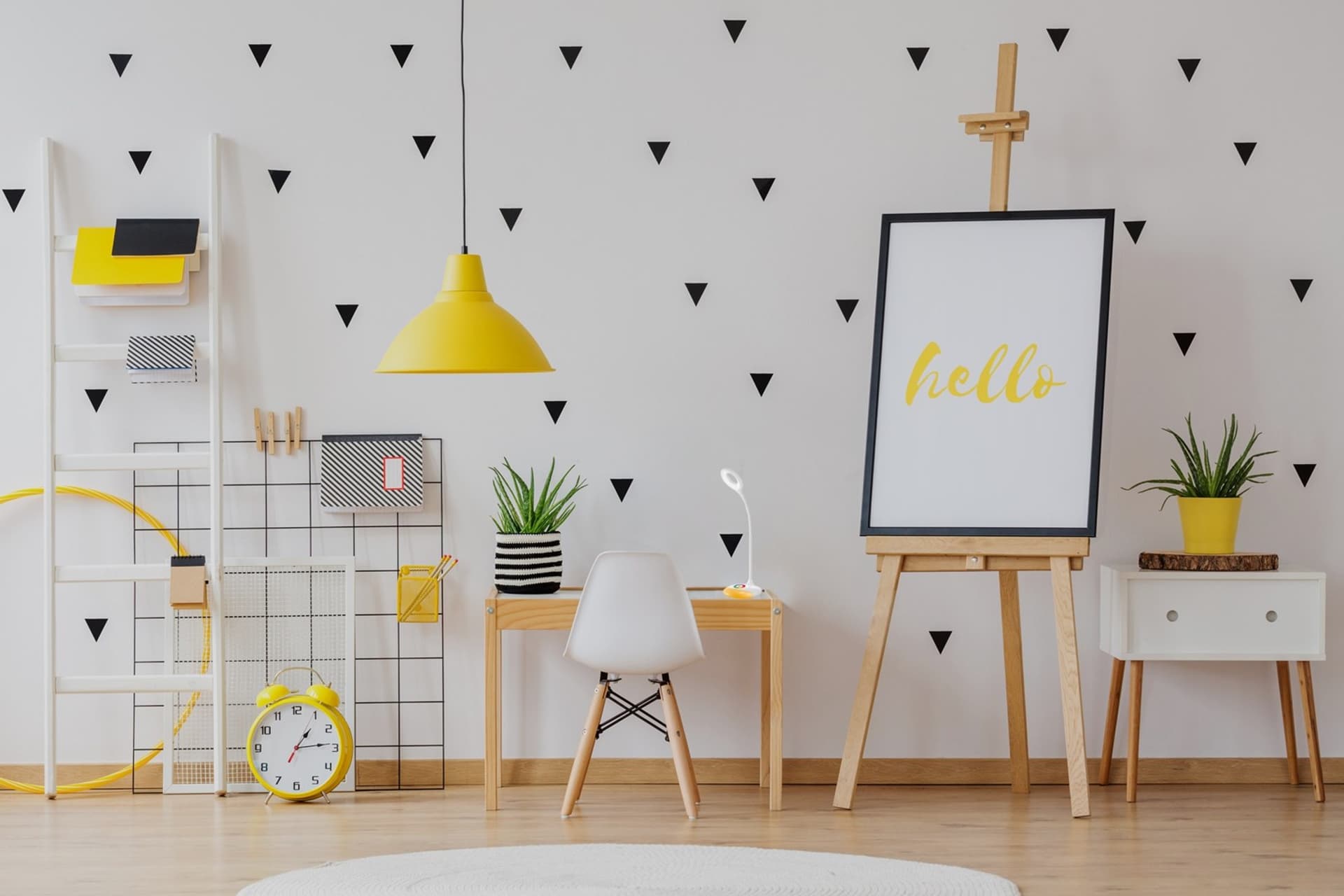 

Nowoczesna lampka na biurko wielokolorowa RGB LED Activejet ORION RGB biała z funkcją oświetlenia nocnego