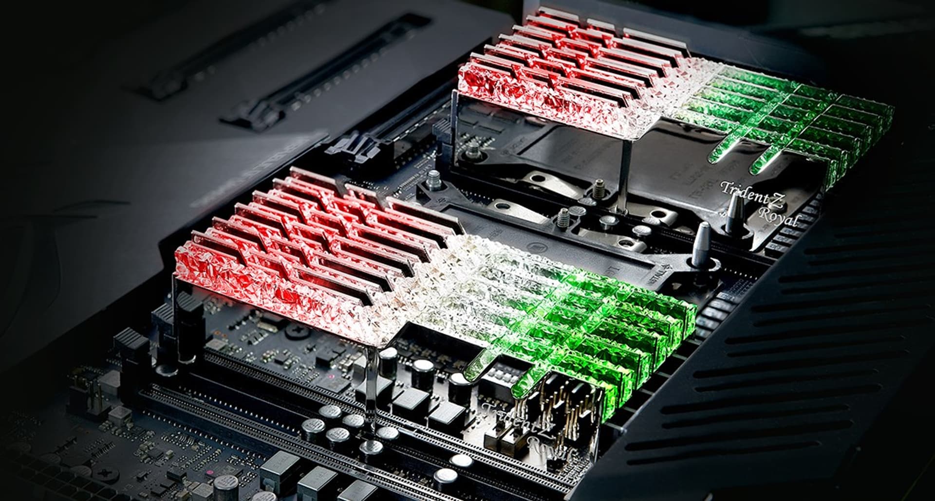 

G.SKILL TRIDENTZ ROYAL RGB DDR4 2X16GB 3600MHZ CL16 XMP2 SILVER F4-3600C16D-32GTRSC