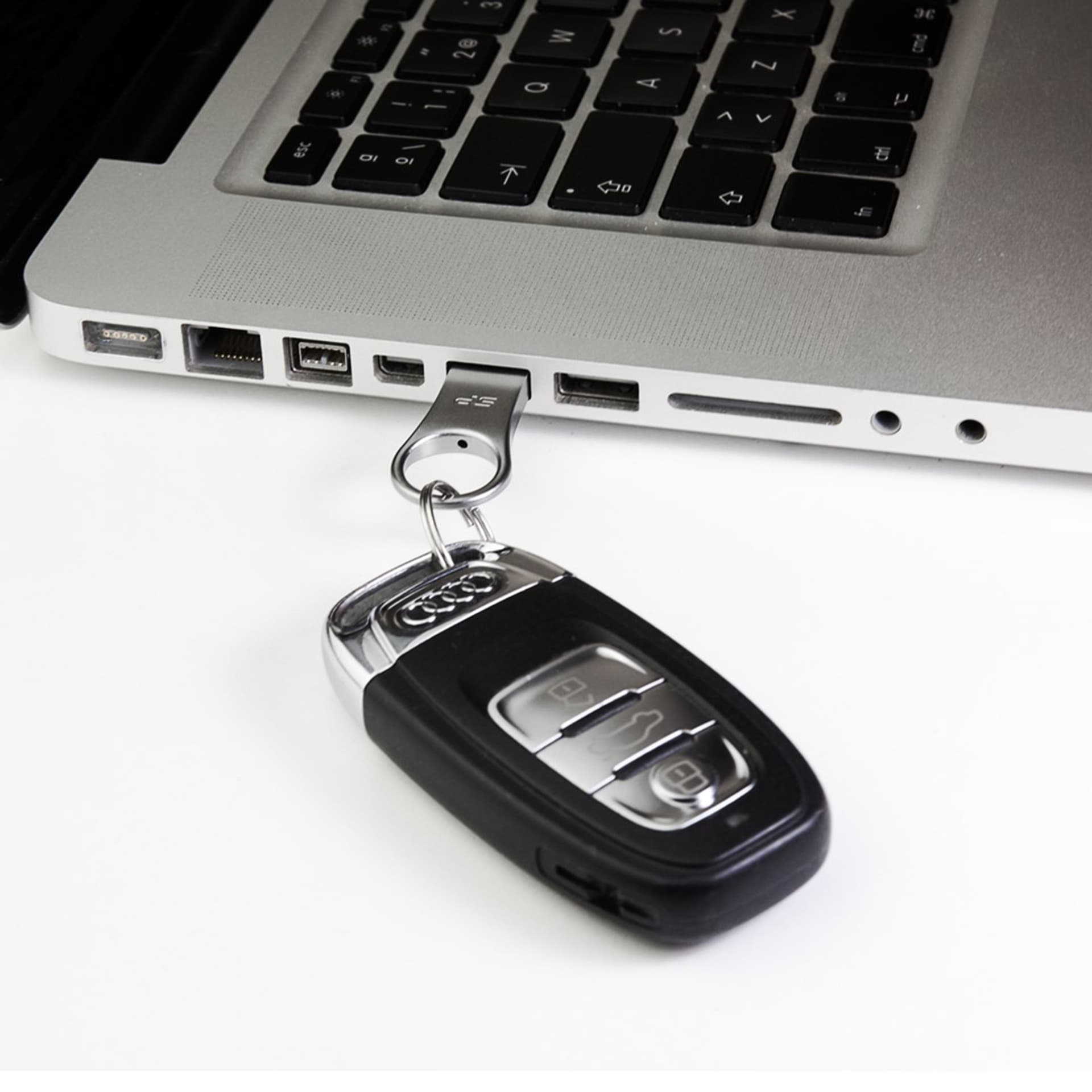 

Pendrive Silicon Power Jewel J80 32GB USB 3.2 Cynk Titanium
