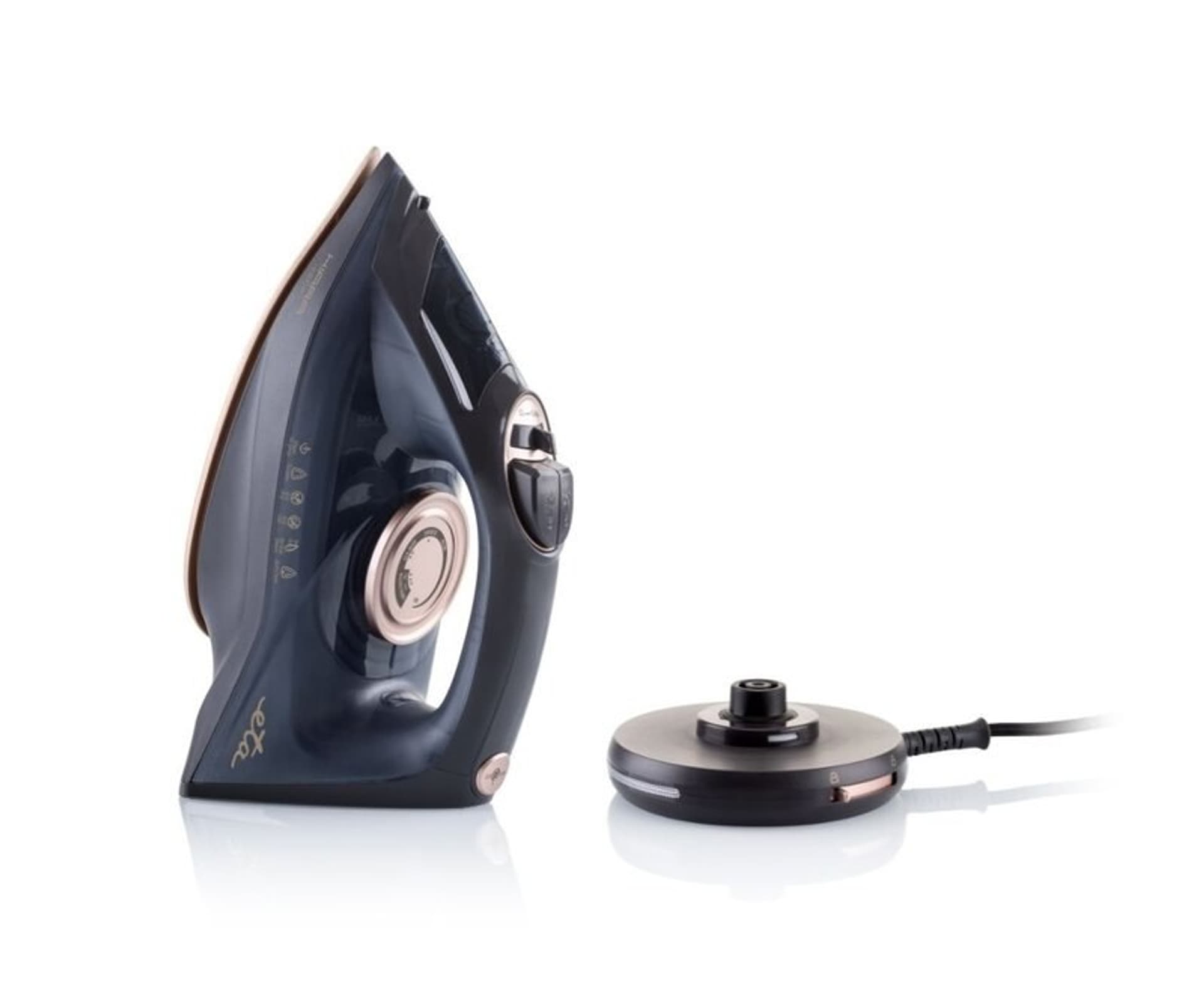 

ETA Iron Kiara ETA127690000 Cordless Steam Iron, 2200 W, Water tank capacity 220 ml, Continuous steam 40 g/min, Black