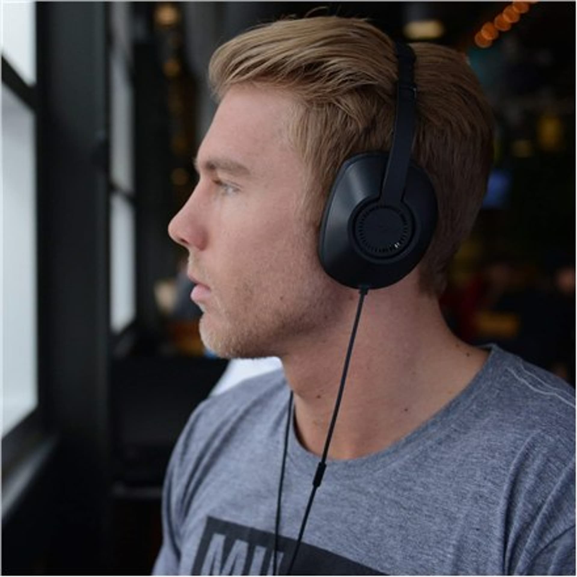 

Koss Headphones UR23iK Wired, On-Ear, Microphone, 3.5 mm, Black