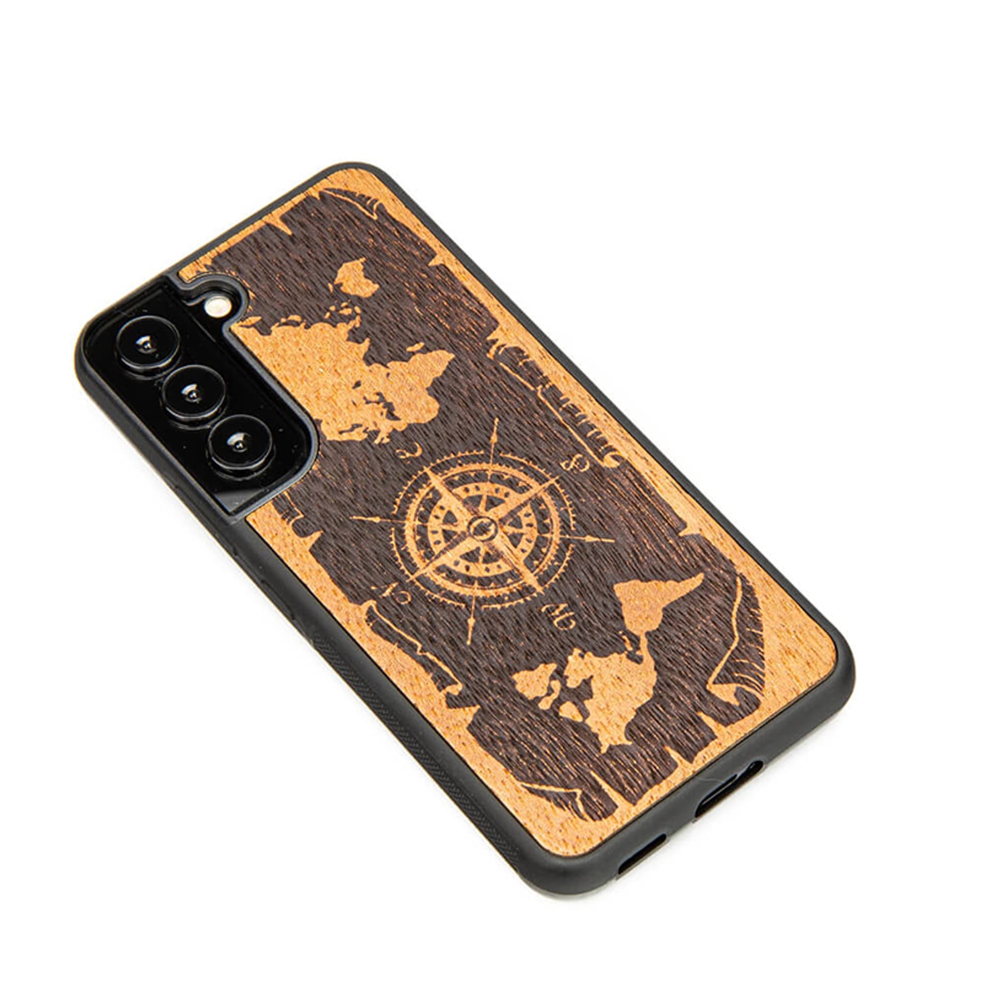 

Bewood Róża Wiatrów Merbau – Etui do Samsung Galaxy S22