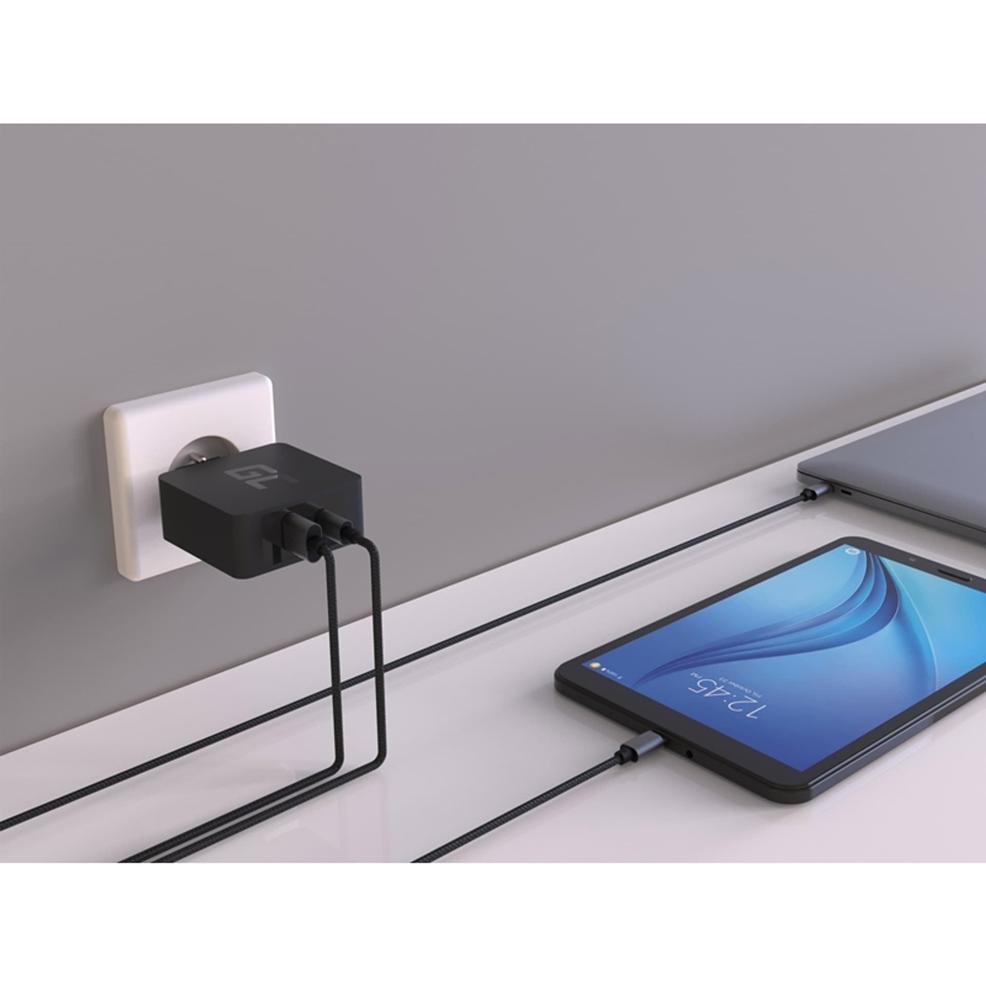 

Green Cell - Ładowarka USB-C 30W PD z portem USB QC3.0 i przewodem USB-C