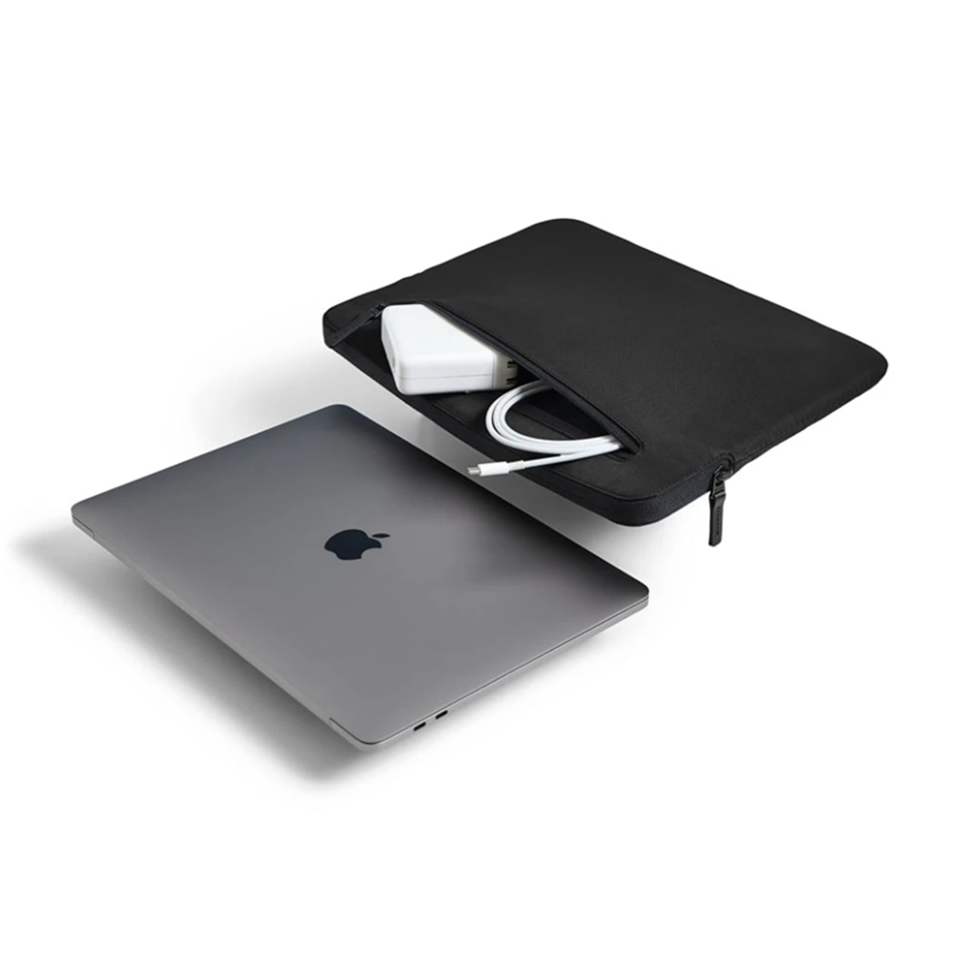 

Incase Compact Sleeve in Flight Nylon - Pokrowiec MacBook Pro 16" (M3/M2/M1/2023-2021) / PC 15,6" (czarny)