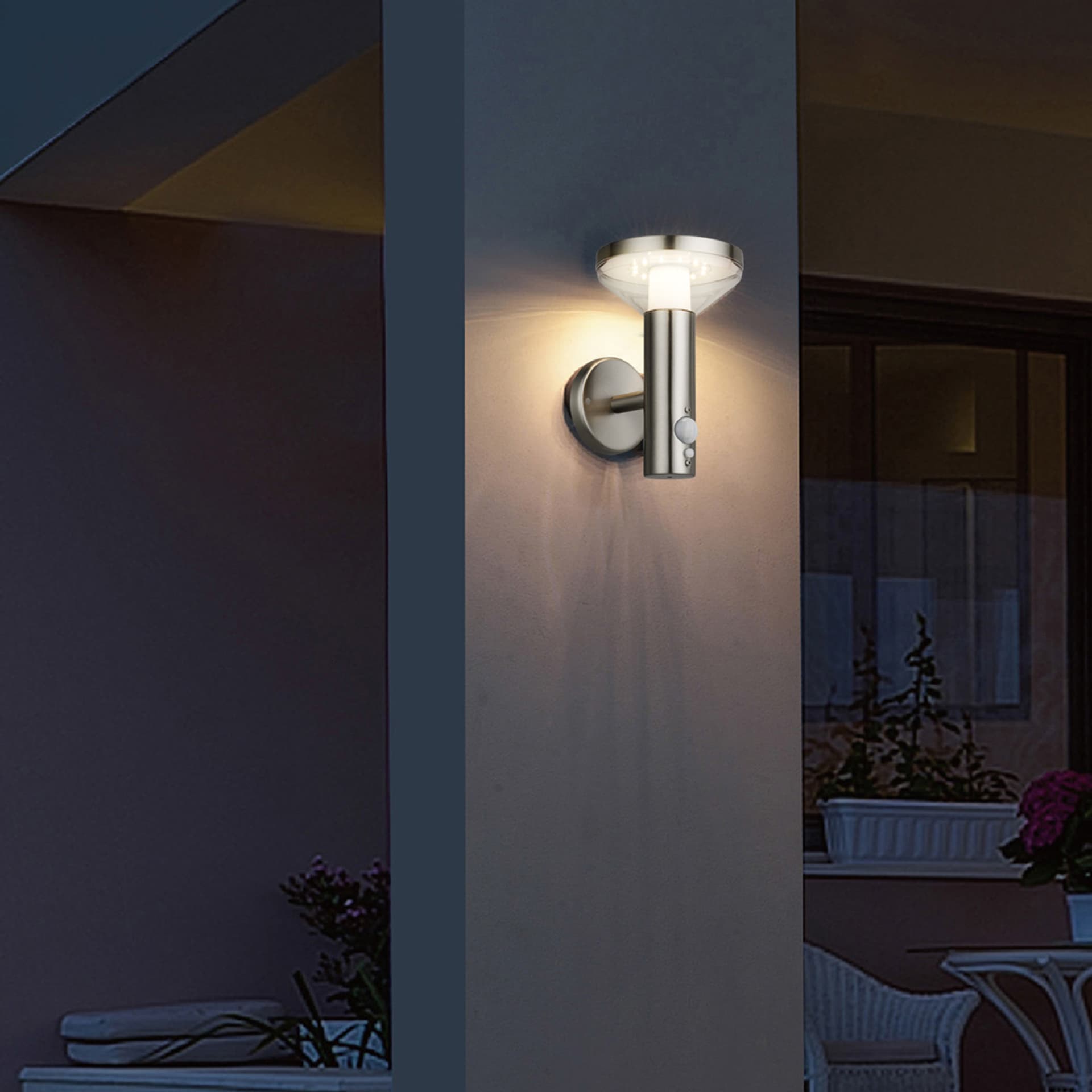 

Kinkiet Maclean, Solarny LED z czujnikiem, 3 tryby świecenia, C/M - chrom matt, IP44, Bateria Li-ion 18650, 3.7V, 1200 mAh, MCE4