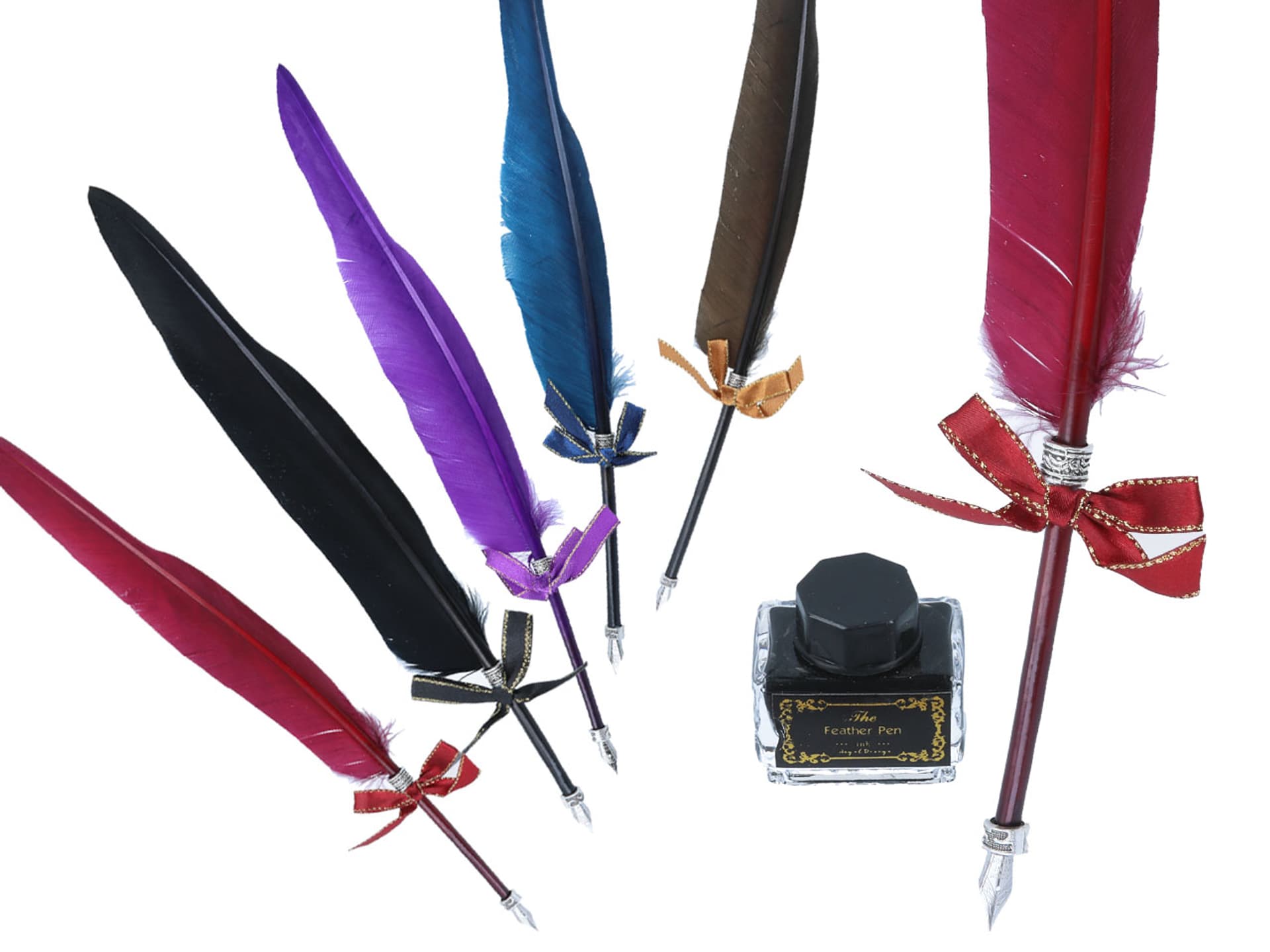 

Pióro ze stalówką i kałamarzem