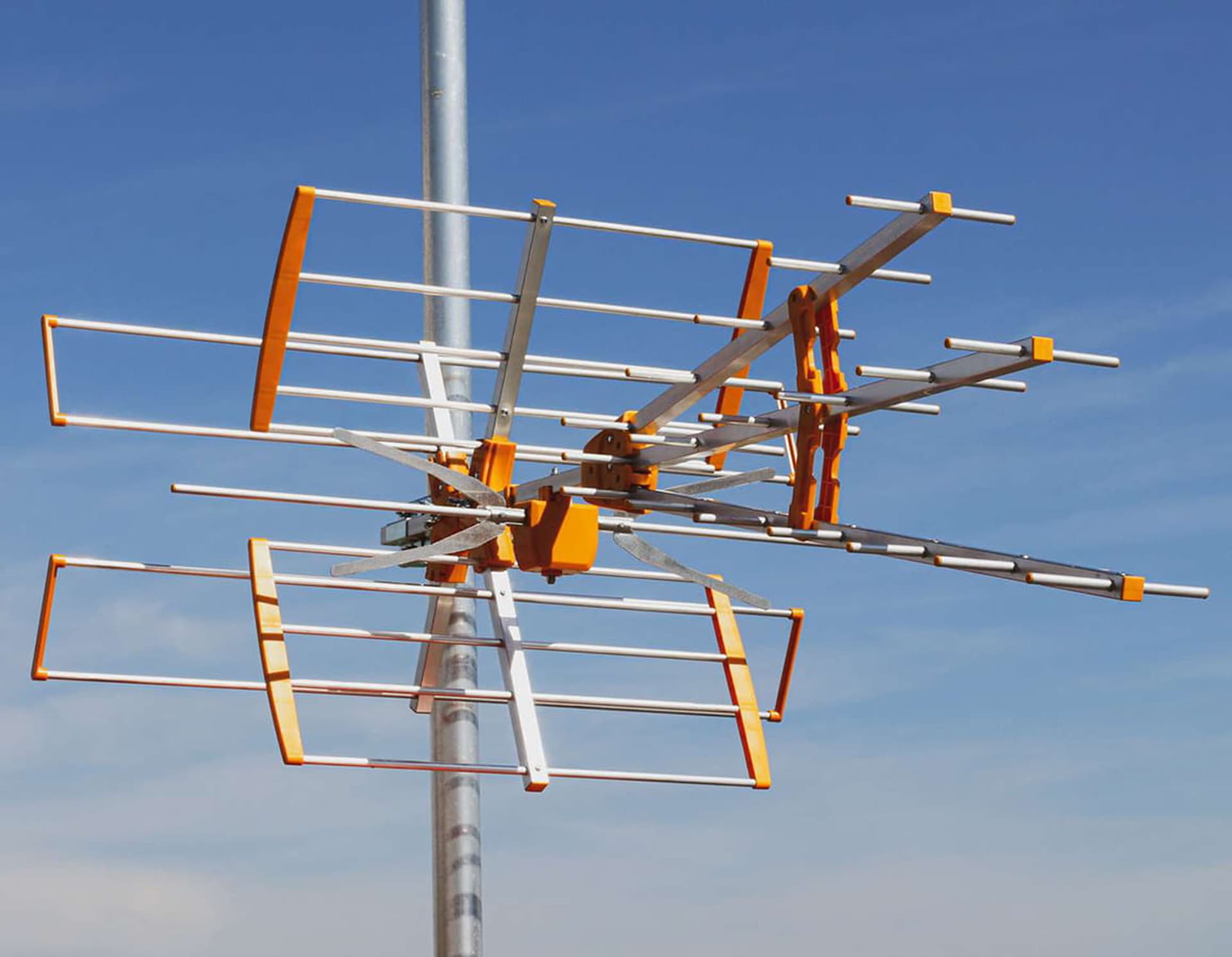 Antena telewizyjna DVB-T2 Sparta Hirro lte VHF-UHF