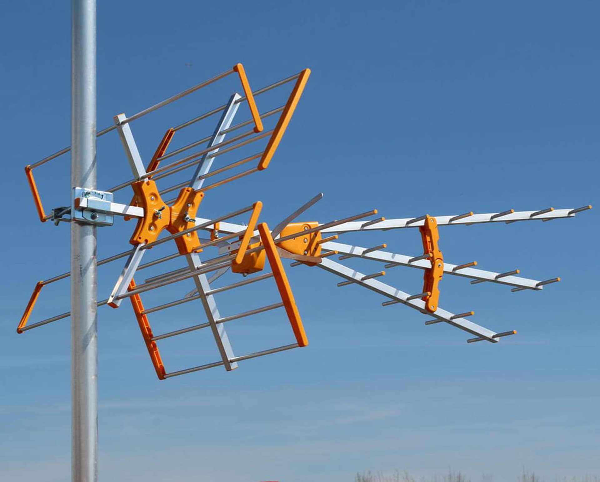 Antena telewizyjna DVB-T2 Sparta Hirro lte VHF-UHF