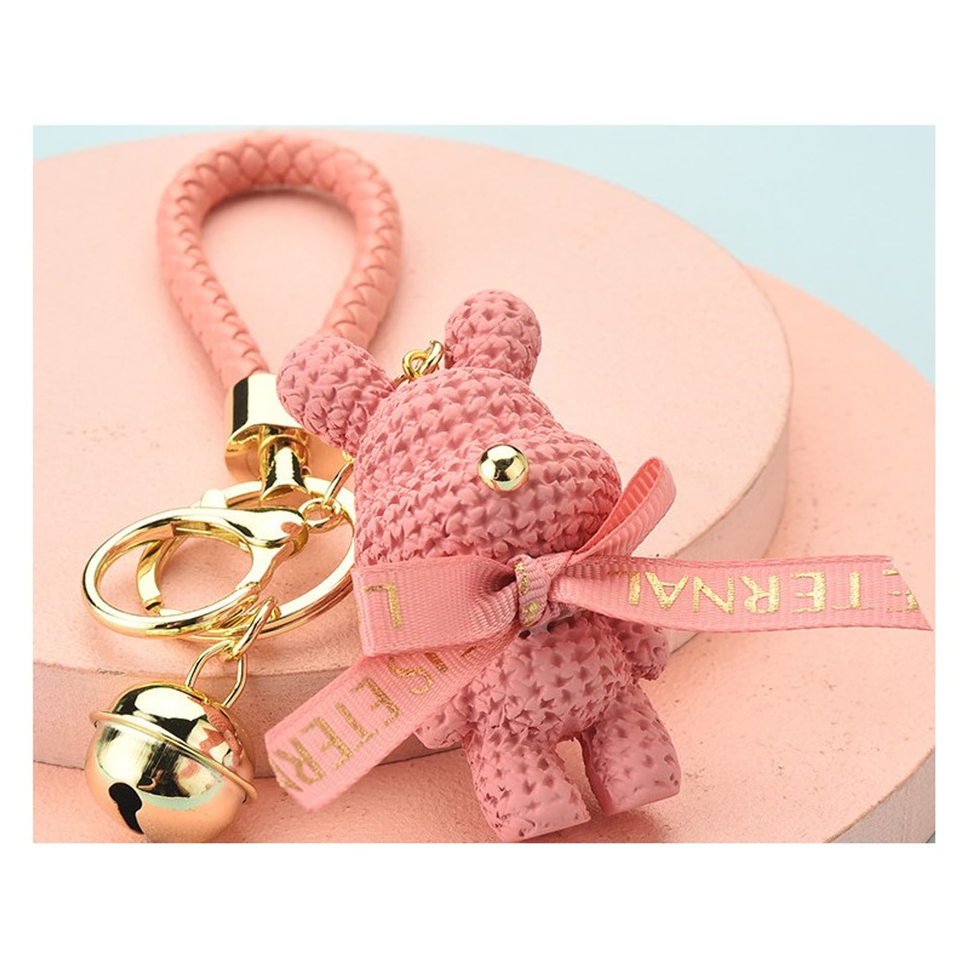 

Brelok do kluczy z dzwoneczkiem BUNNY SWEET Róż BRL120