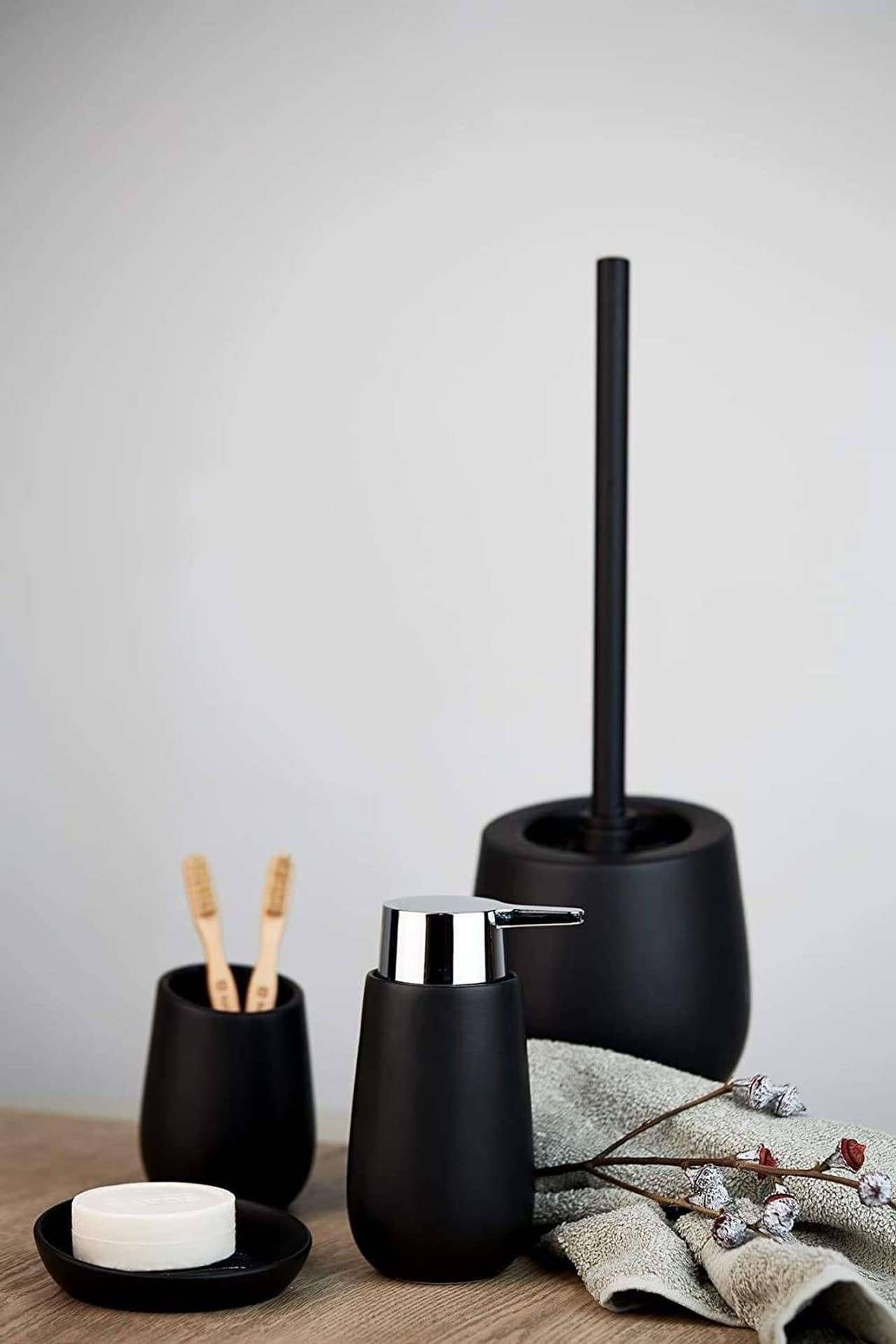 

Szczotka toaletowa Badi Black