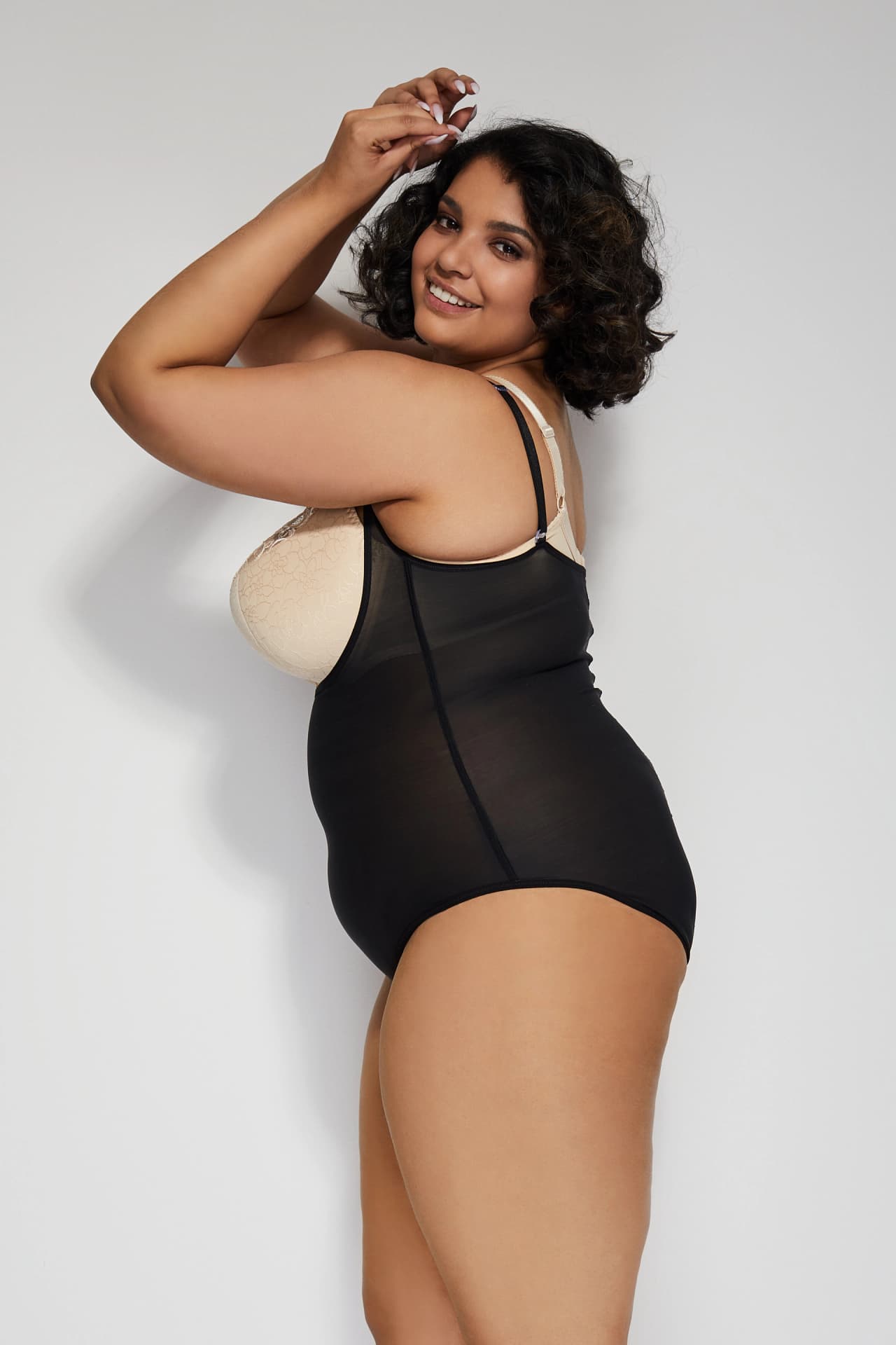 

Body Softly Beżowy (Rozmiar XL)