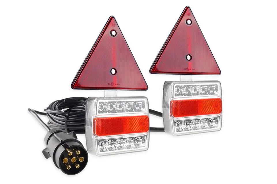 Rear lamps