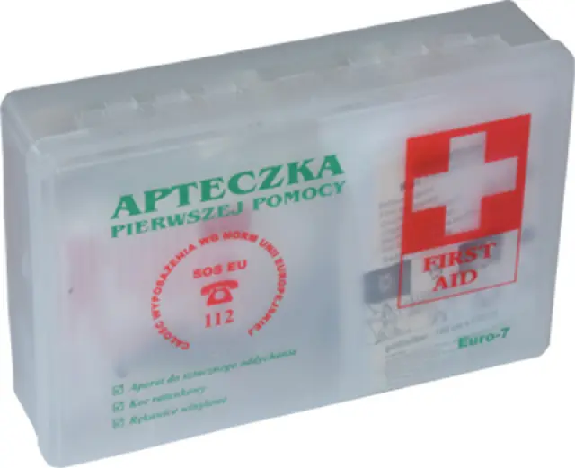 First aid kits and triangles