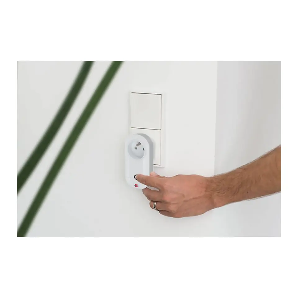 Set of wireless sockets controlled by remote control 3pcs. 1000W RC CE1 ...