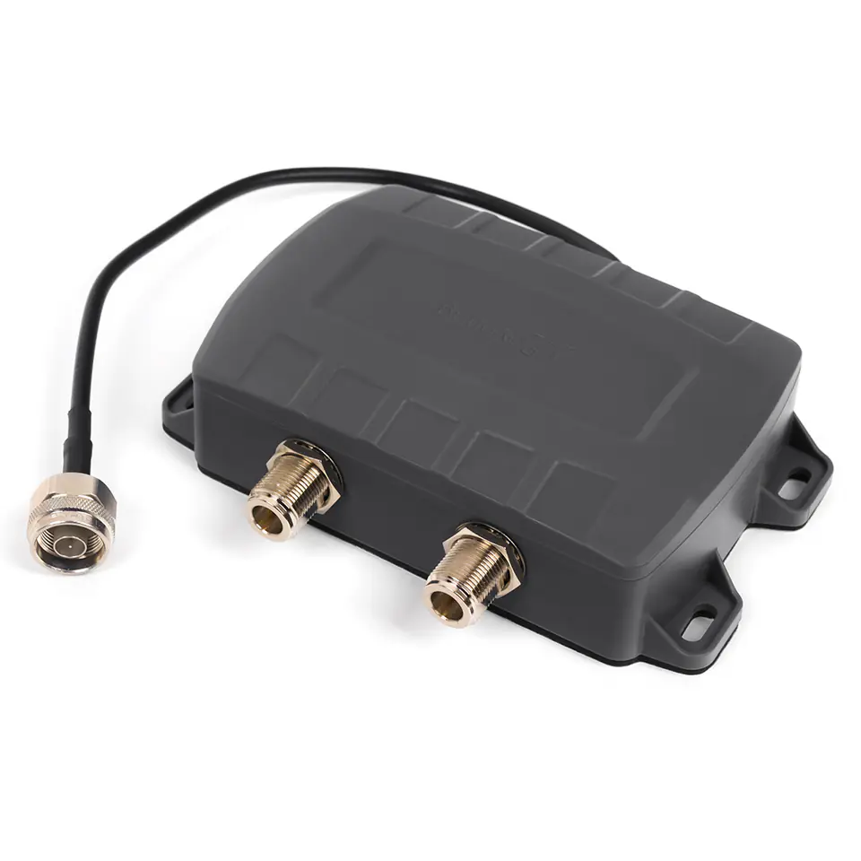 ⁨2-way GSM splitter Poynting SPLT-16-V1-01 N⁩ at Wasserman.eu
