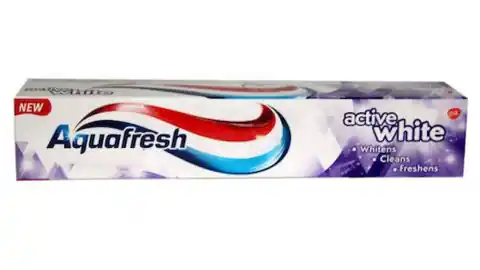 ⁨Aquafresh Active White Pasta do Zębów125 ml⁩ w sklepie Wasserman.eu
