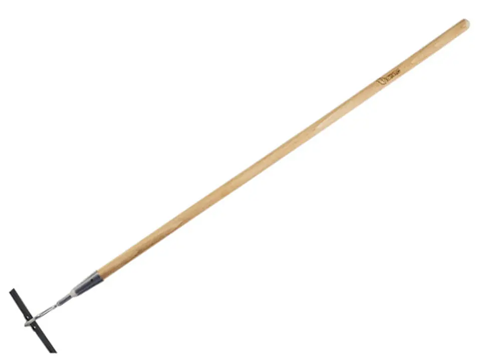 Hoe 12 cm, wooden handle 110 cm S-80123 at Wasserman.eu