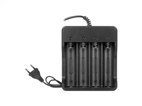 ⁨PS Battery charger LTC, 4 x 18650, 4.2 V DC 1200mA. (1LM)⁩ at Wasserman.eu