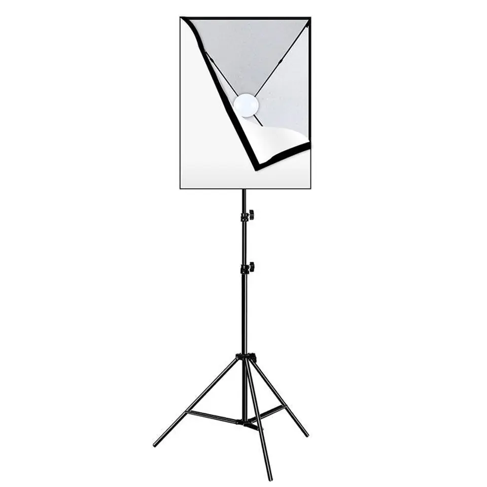 ⁨Zestaw studyjny Puluz Softbox LED 50x70cm, statyw, żarówka LED 1 szt PU5070EU⁩ w sklepie Wasserman.eu