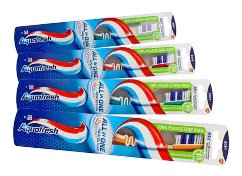 ⁨Aquafresh Szczoteczka do zębów All In One Protection - soft 1szt - mix kolorów⁩ w sklepie Wasserman.eu