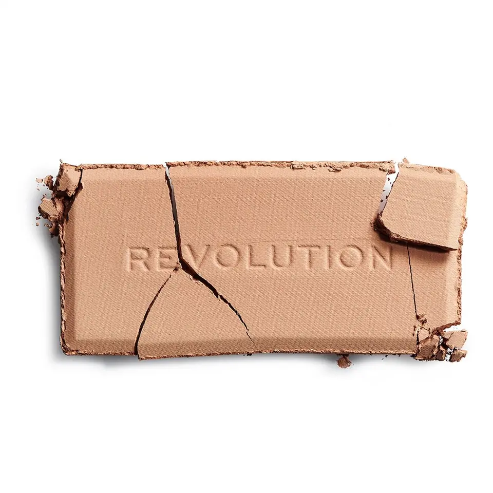 ⁨Makeup Revolution Puder Matte Base Powder P8⁩ at Wasserman.eu